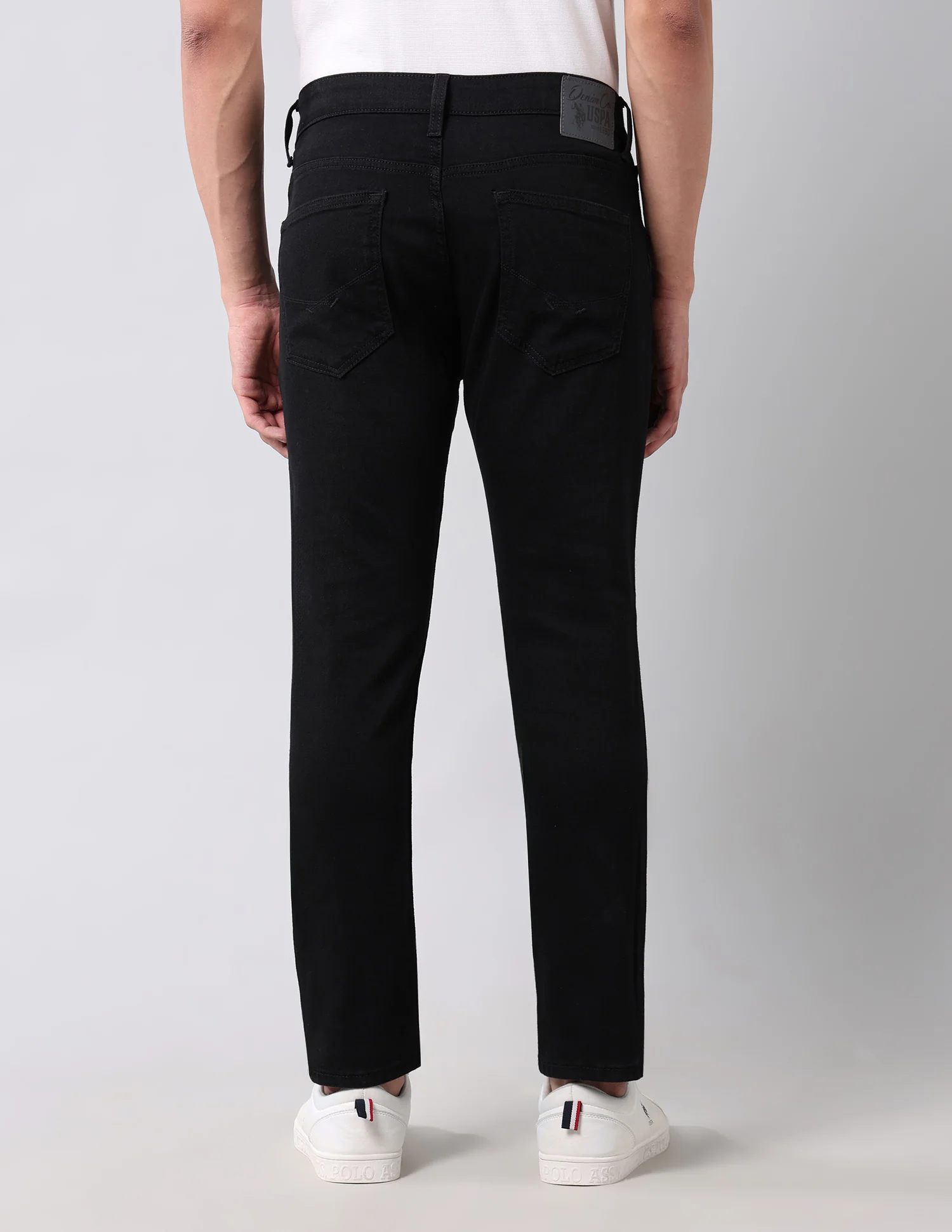Henry Tapered Fit Black Jeans - Image 5