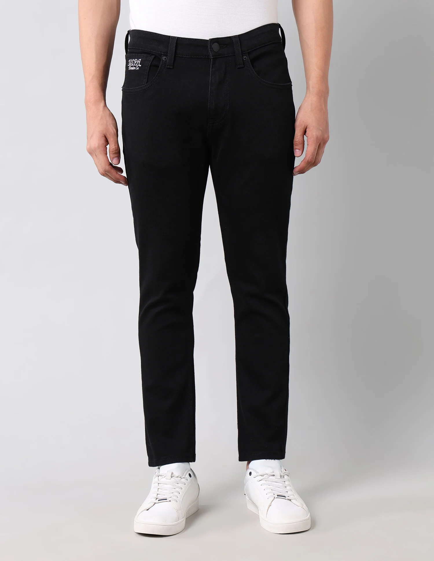 Henry Tapered Fit Black Jeans - Image 6