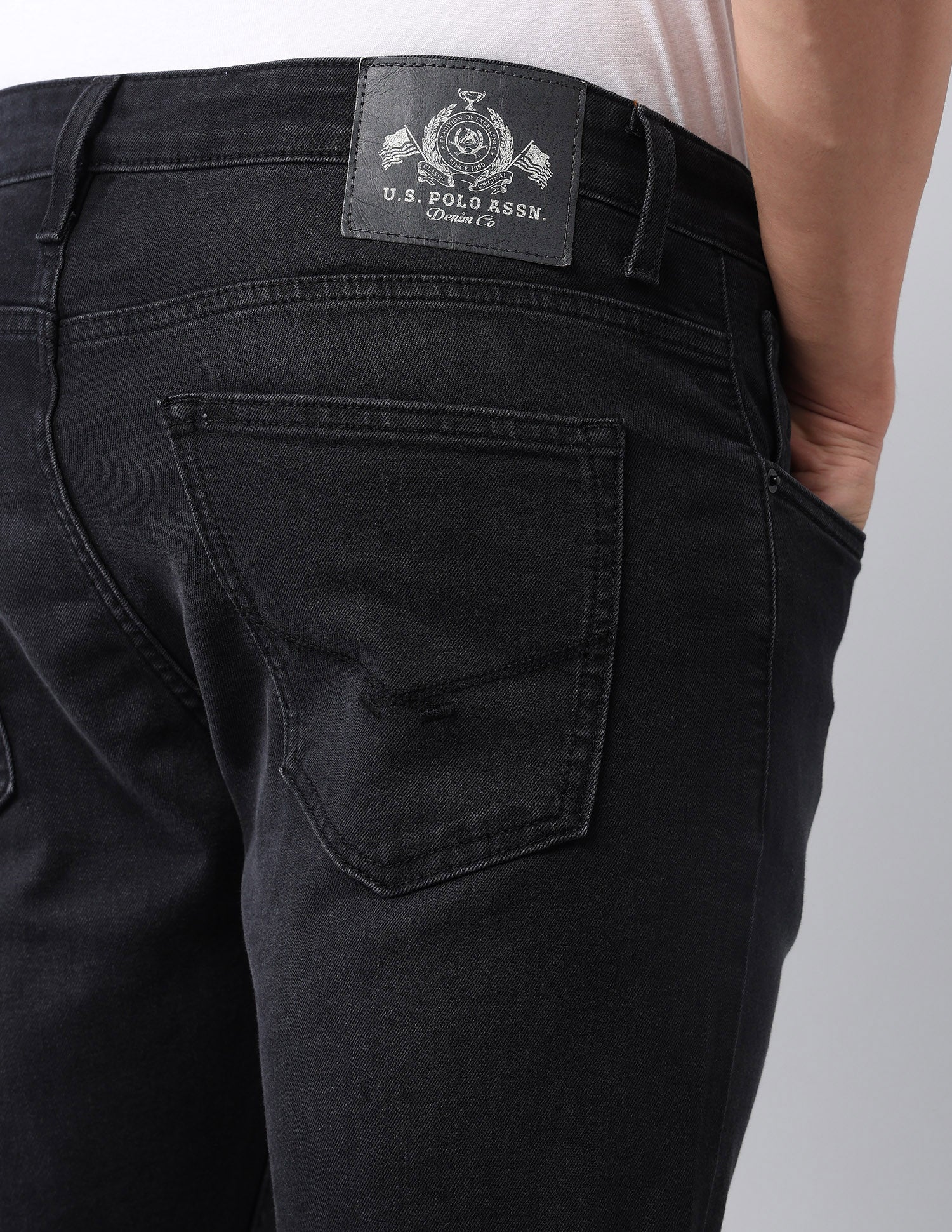 Henry Tapered Fit Black Jeans - Image 8