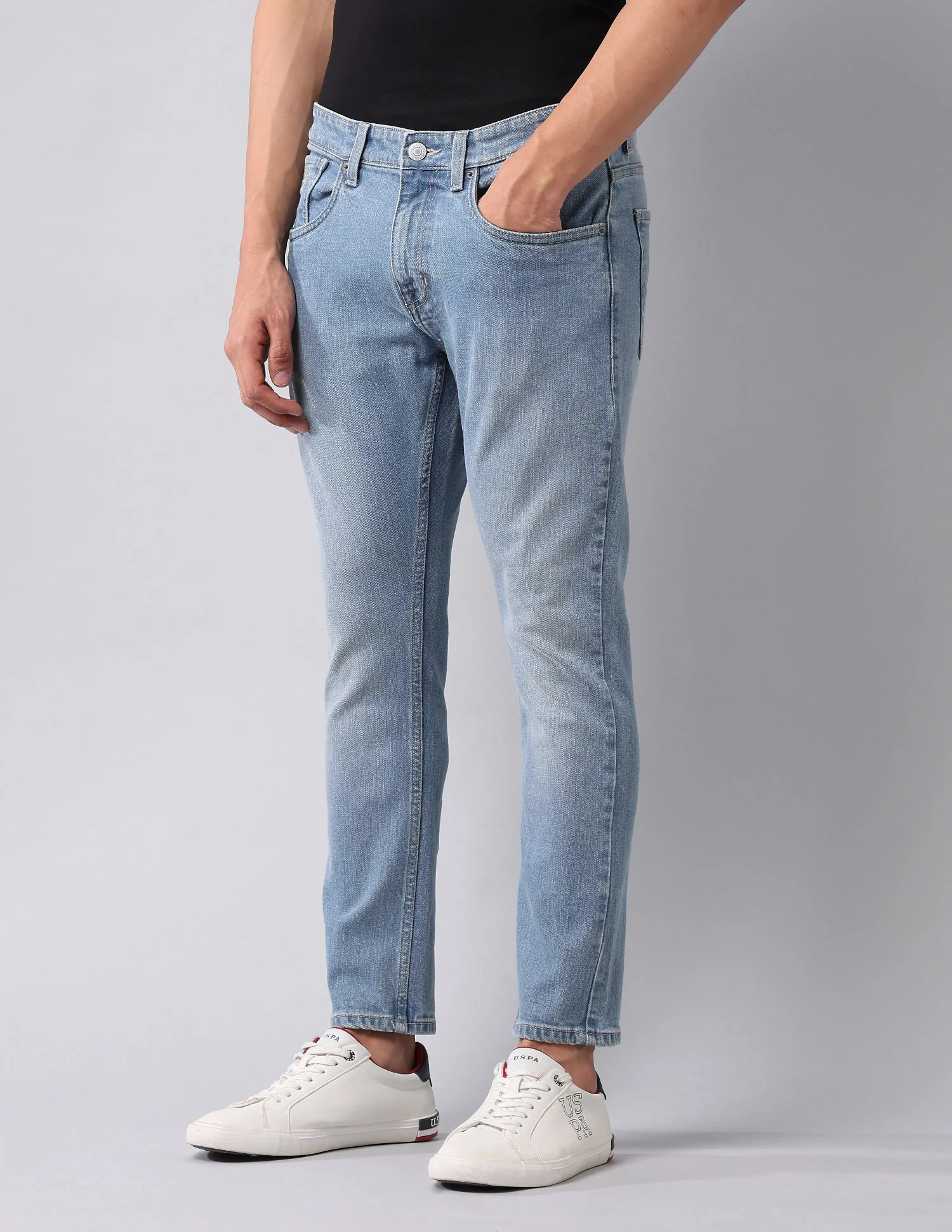 Henry Tapered Fit Blue Jeans - Image 4