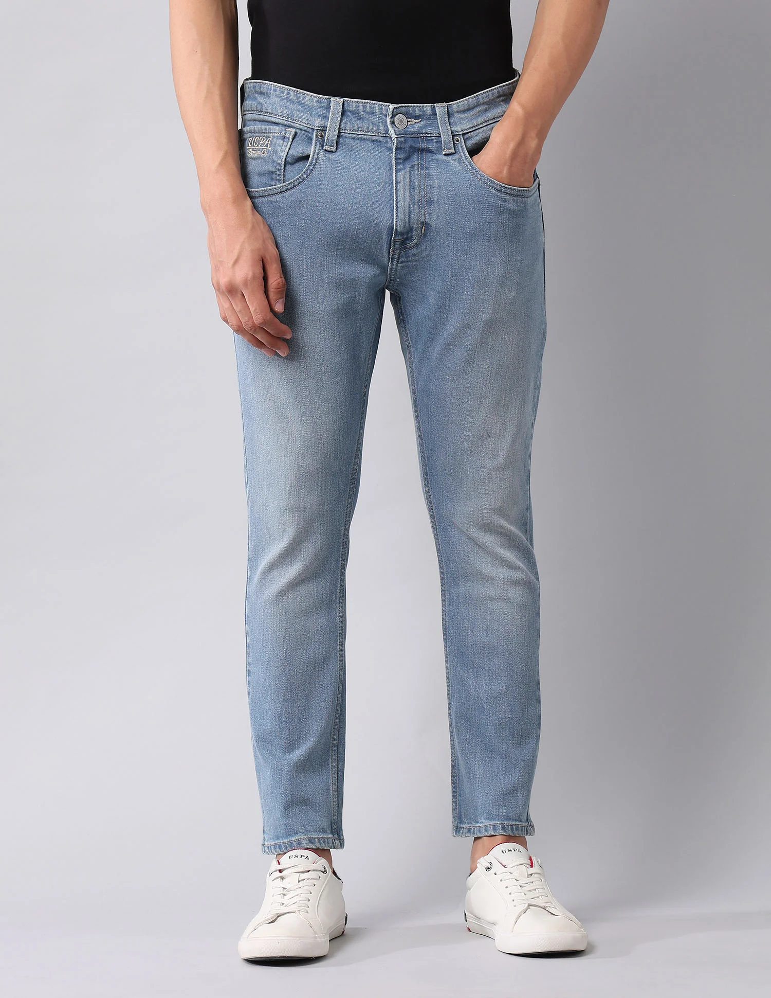 Henry Tapered Fit Blue Jeans - Image 6