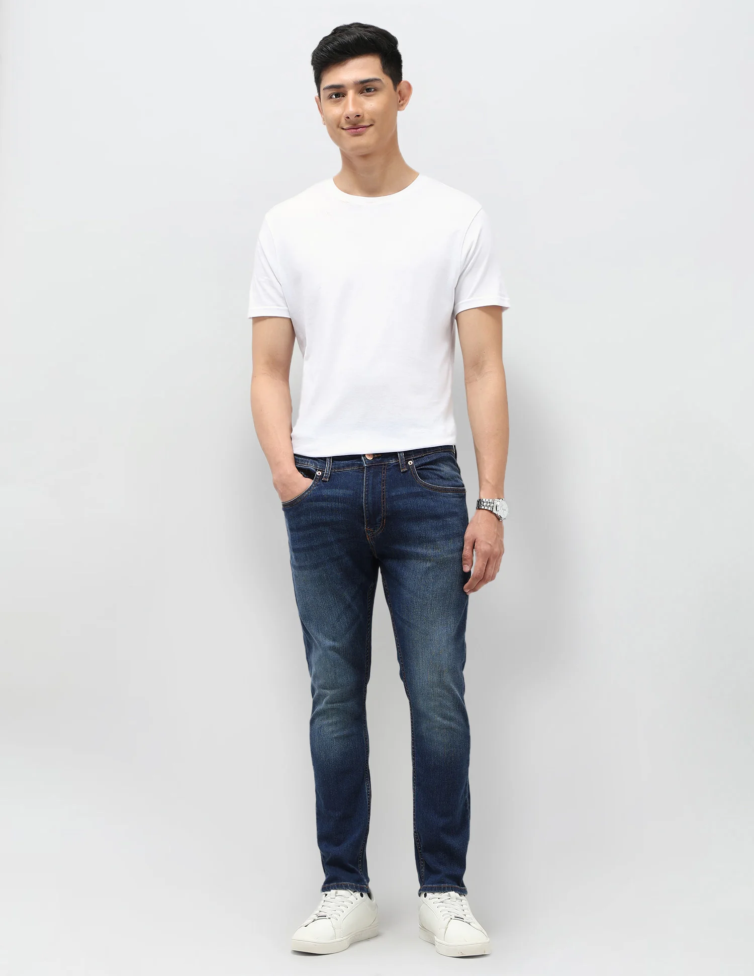 Henry Tapered Fit Blue Jeans - Image 3