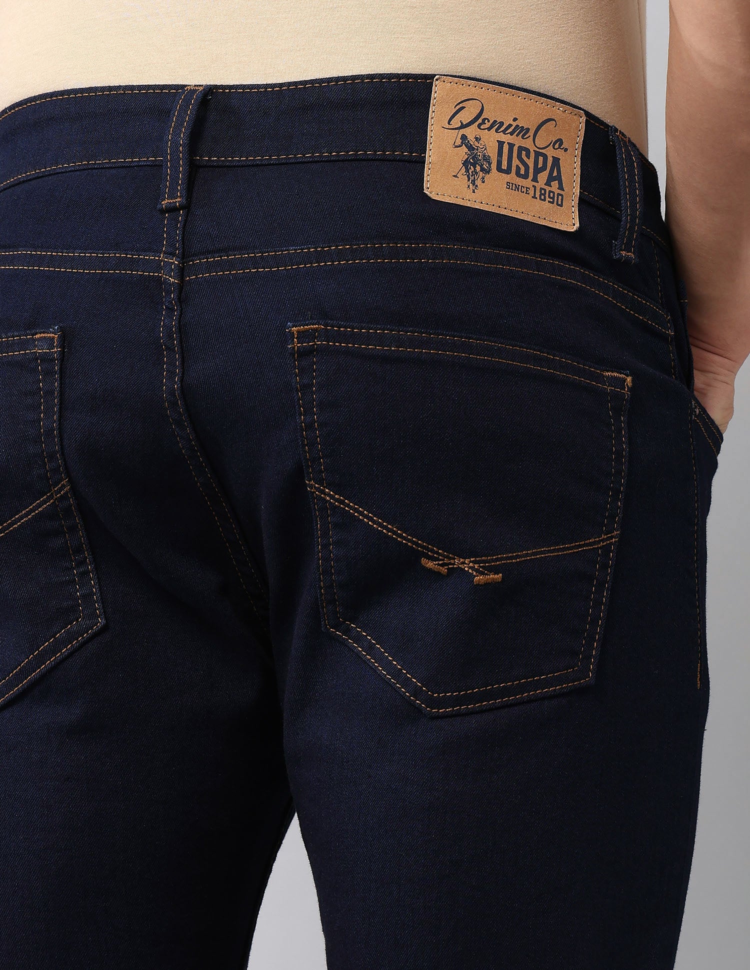 Henry Tapered Fit Blue Jeans - Image 8