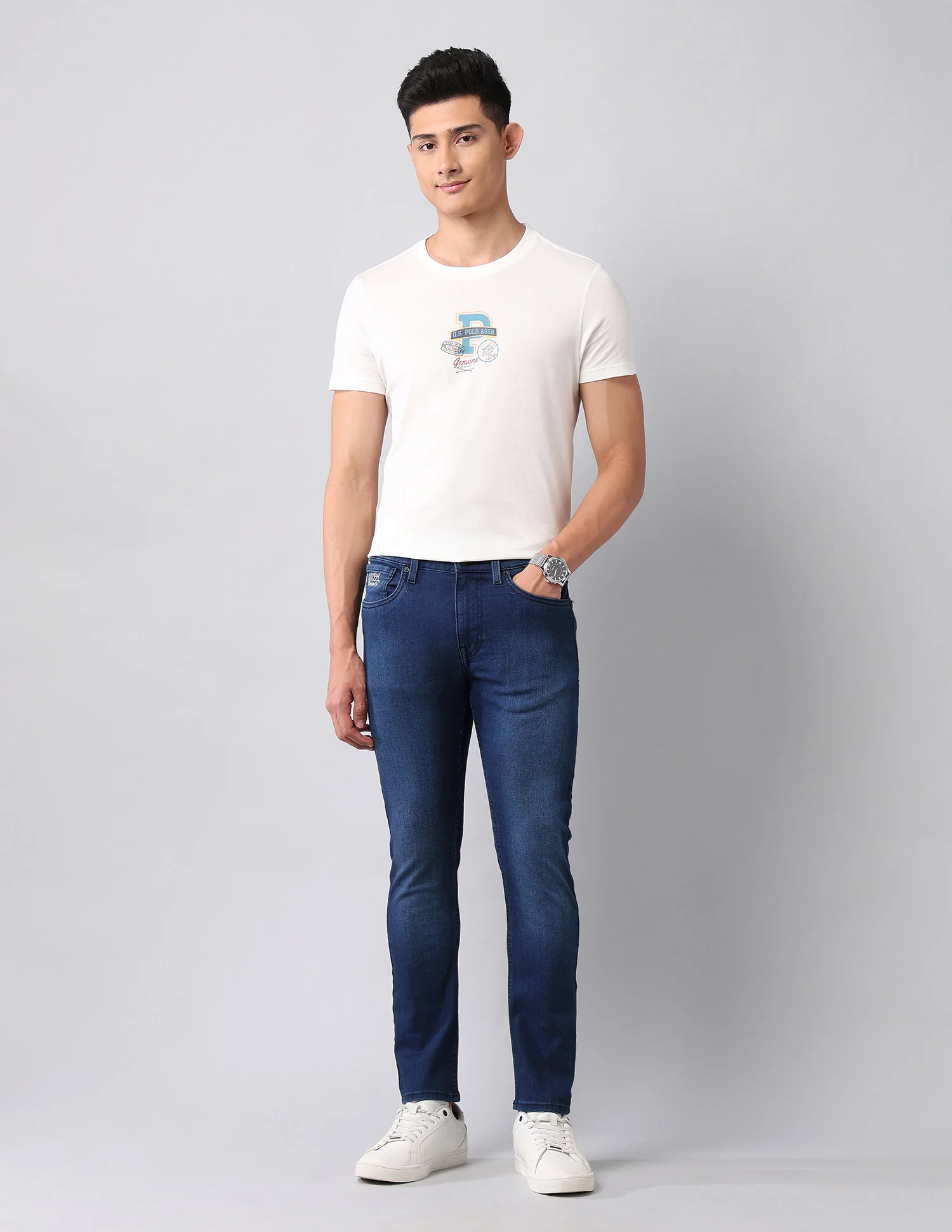 Henry Tapered Fit Blue Jeans - Image 3