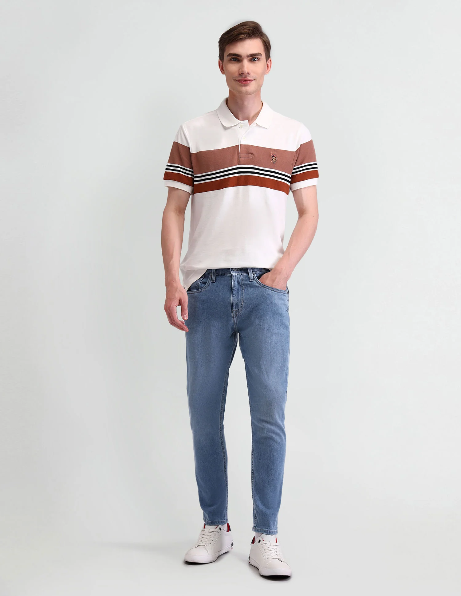 Henry Tapered Fit Blue Jeans - Image 3