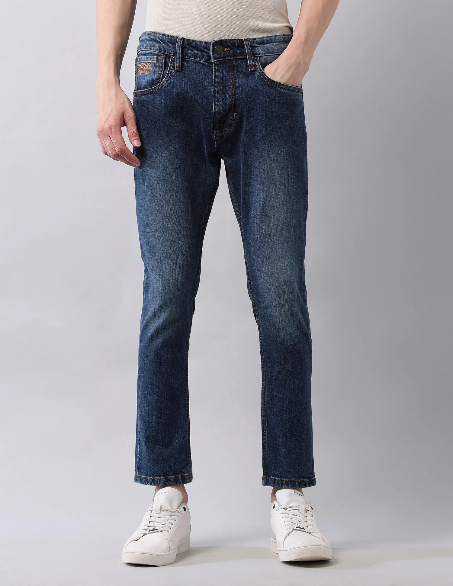 Henry Tapered Fit Blue Jeans - Image 6