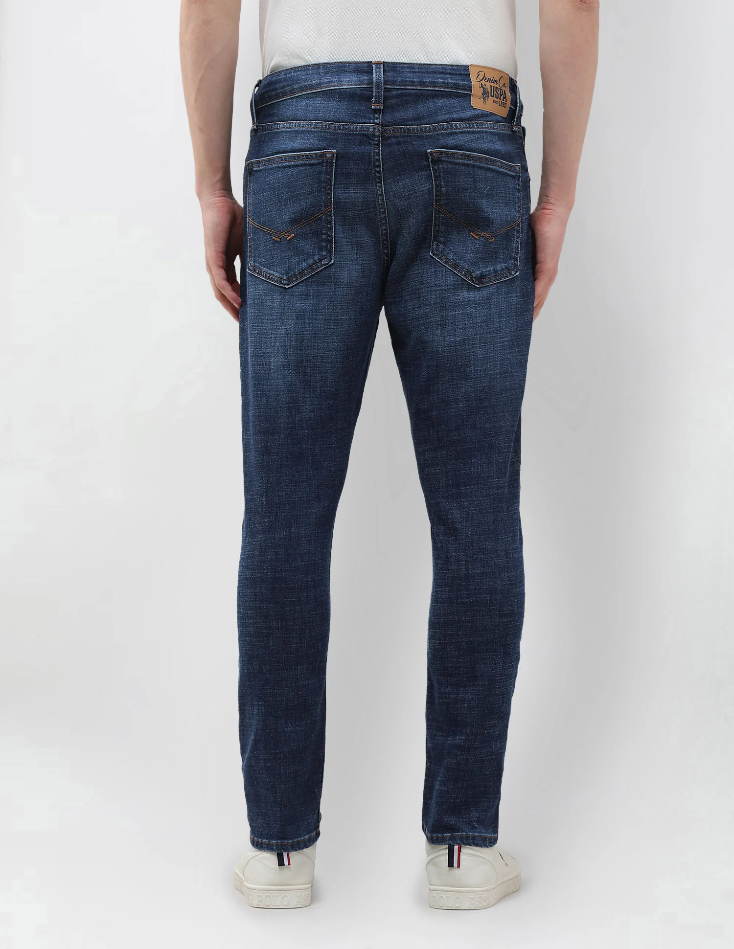 Henry Tapered Fit Blue Jeans - Image 5