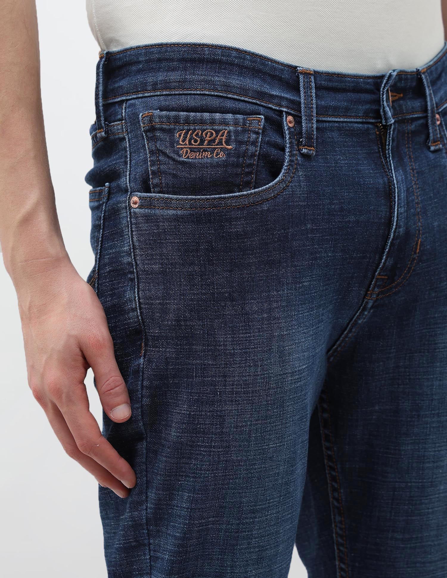Henry Tapered Fit Blue Jeans - Image 7
