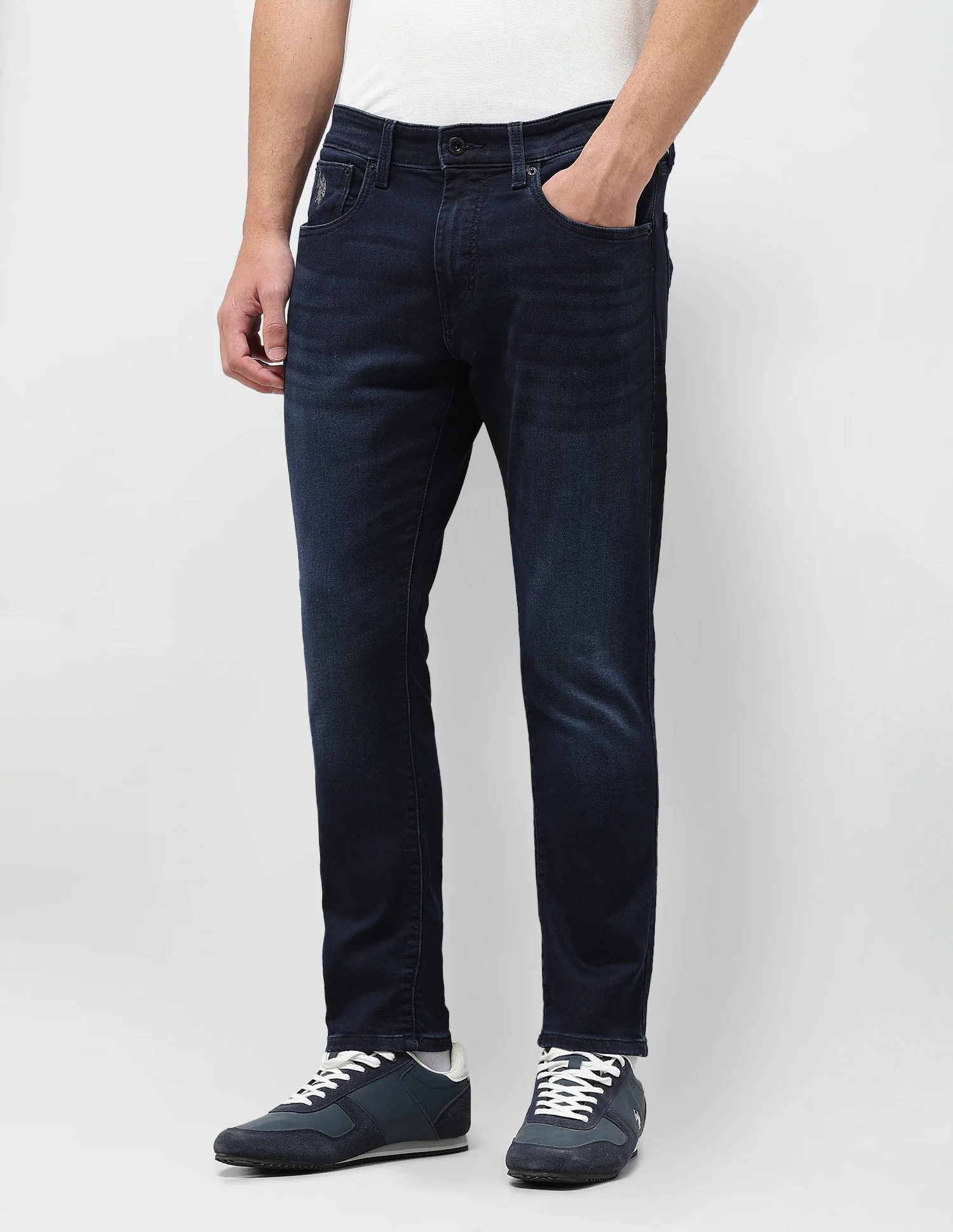 Henry Tapered Fit Blue Jeans - Image 4