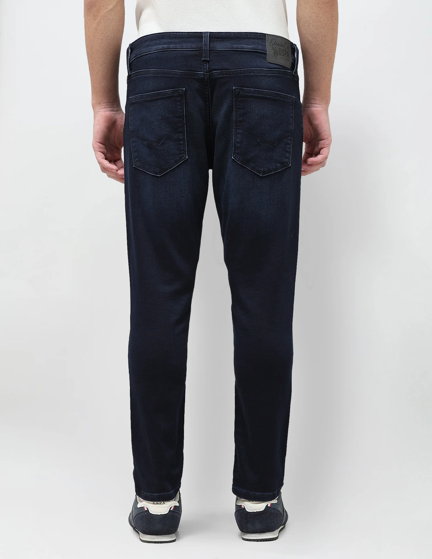 Henry Tapered Fit Blue Jeans - Image 5