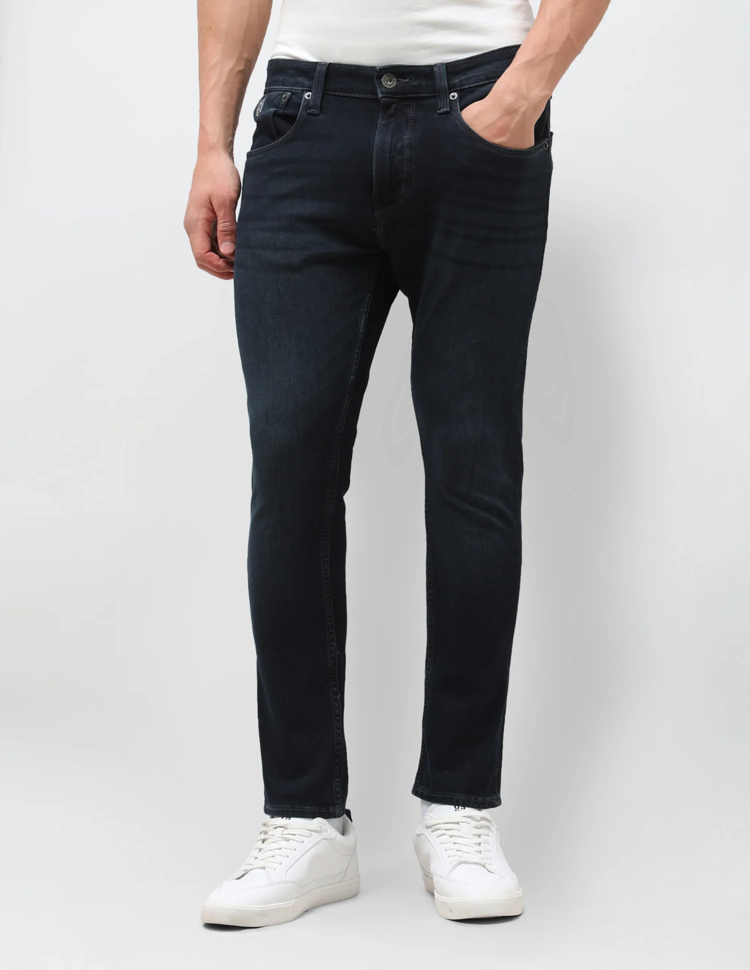Henry Tapered Fit Blue Jeans - Image 6