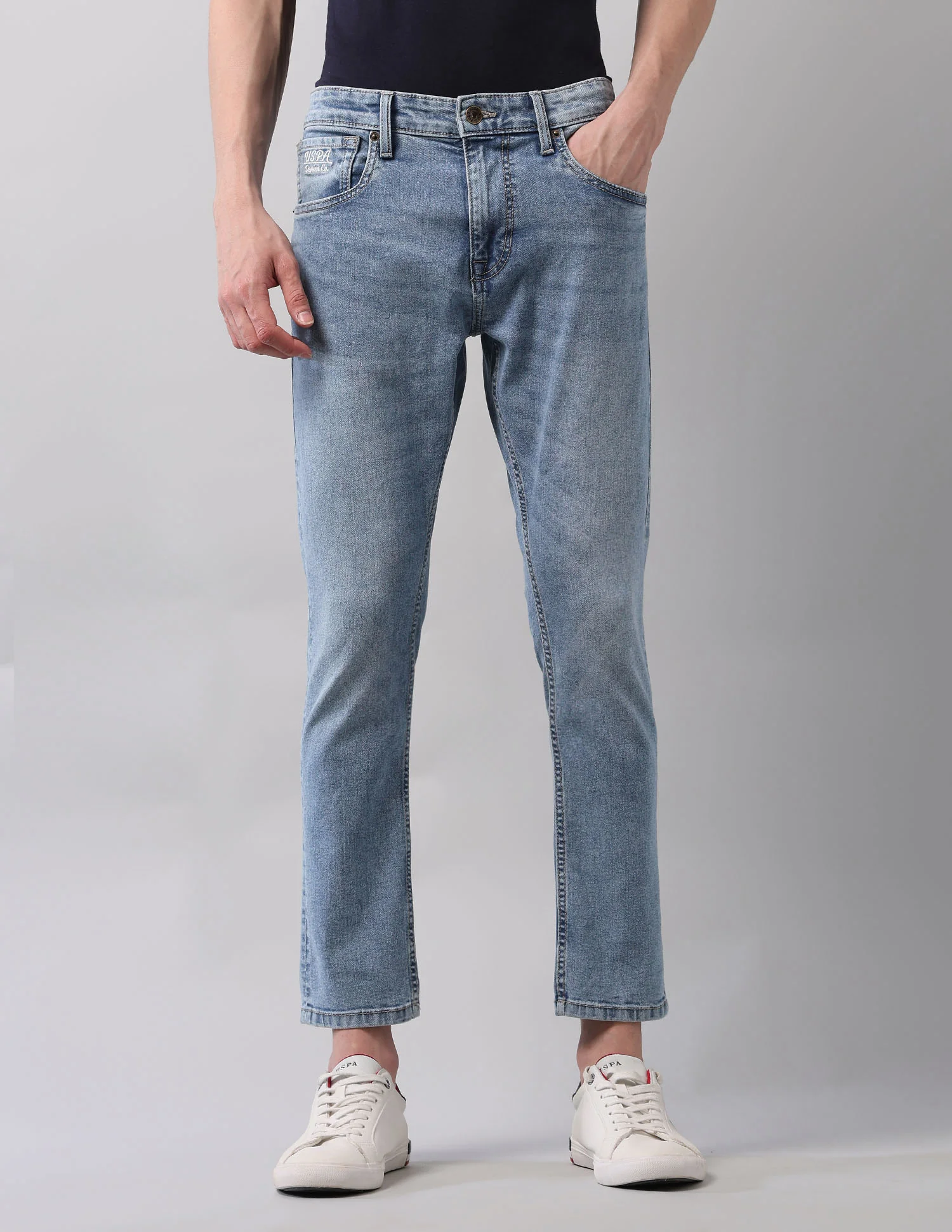 Henry Tapered Fit Blue Jeans - Image 6