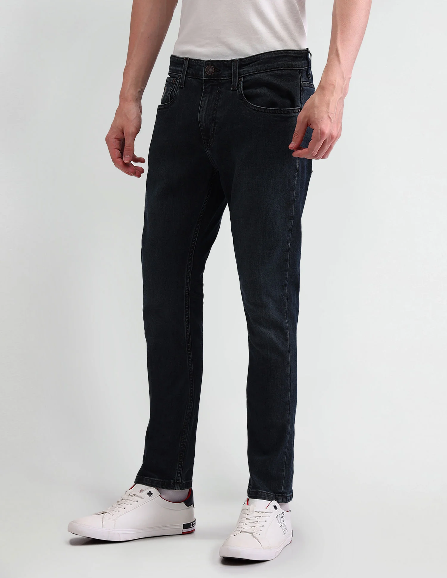 Henry Tapered Fit Blue Jeans - Image 4