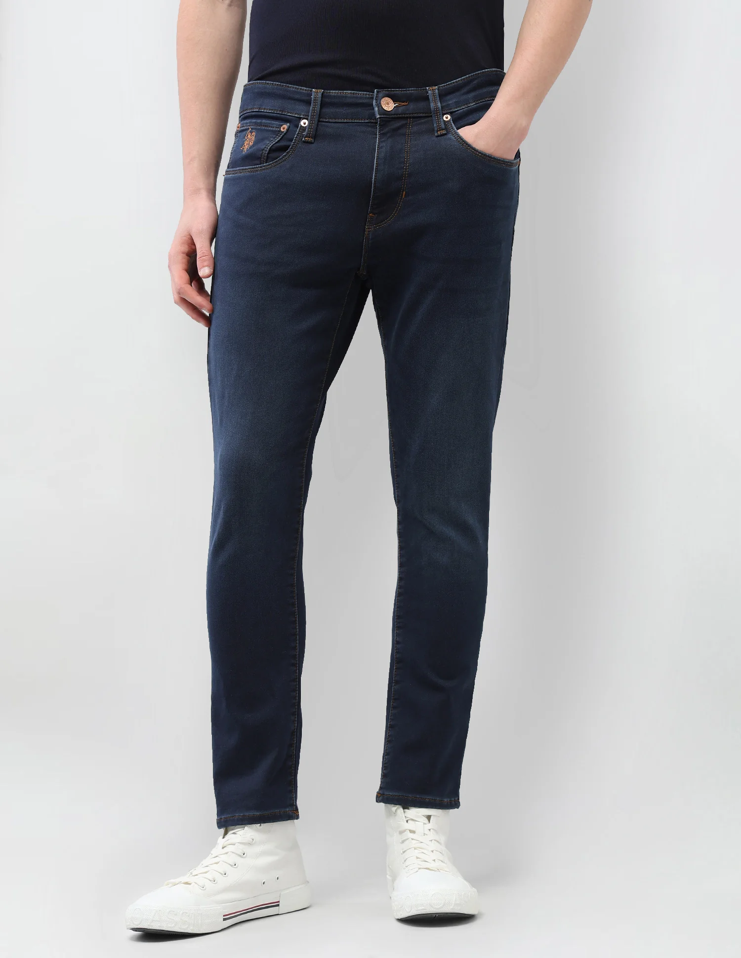 Henry Tapered Fit Blue Jeans - Image 6