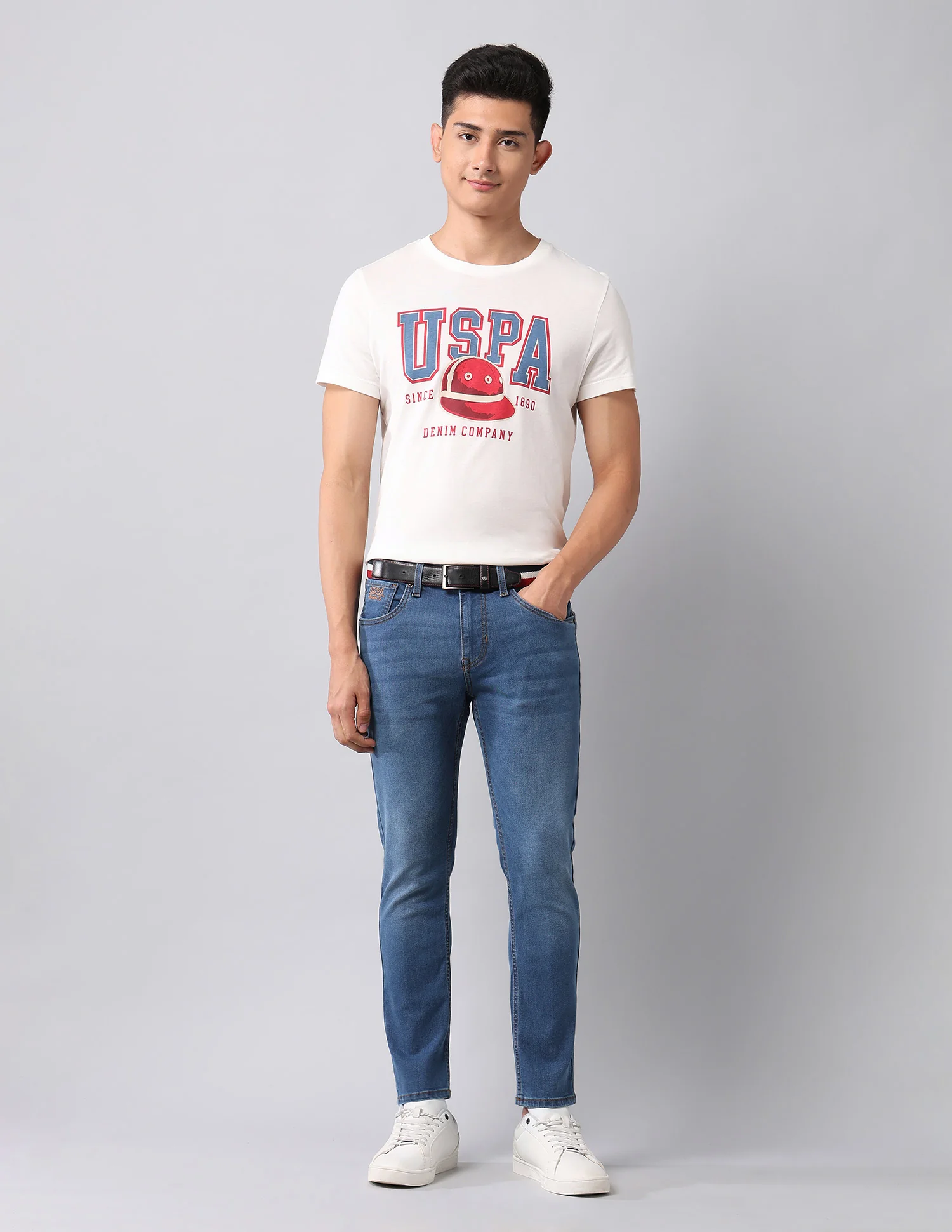 Henry Tapered Fit Blue Jeans - Image 3