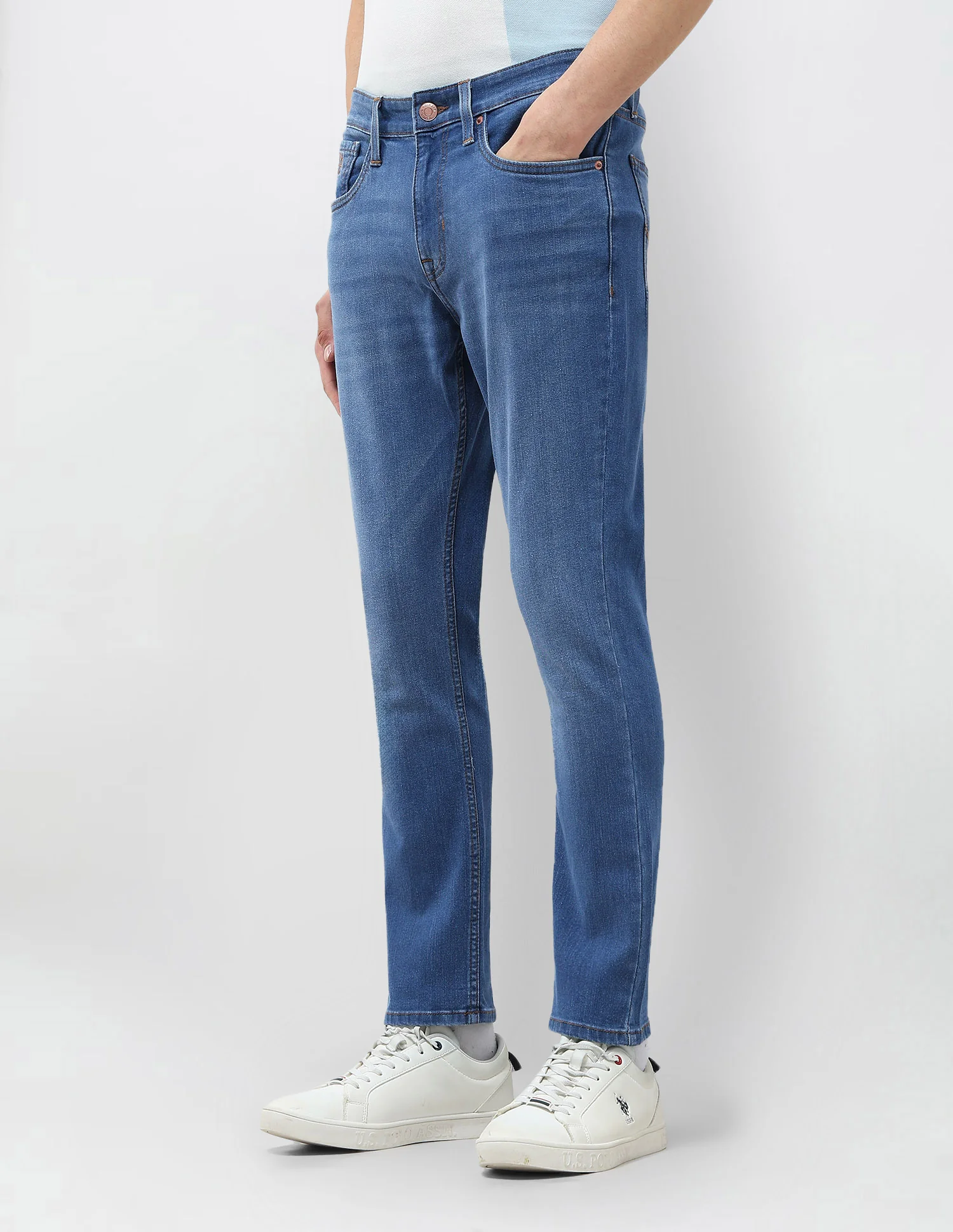 Henry Tapered Fit Blue Jeans - Image 4