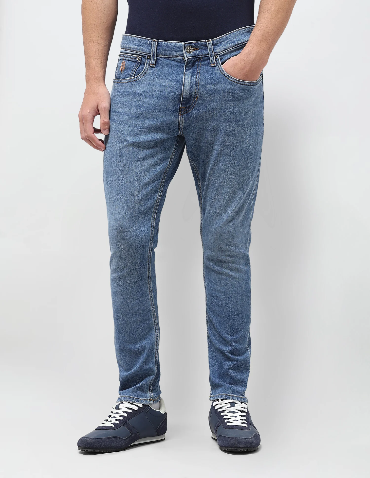 Henry Tapered Fit Blue Jeans - Image 6