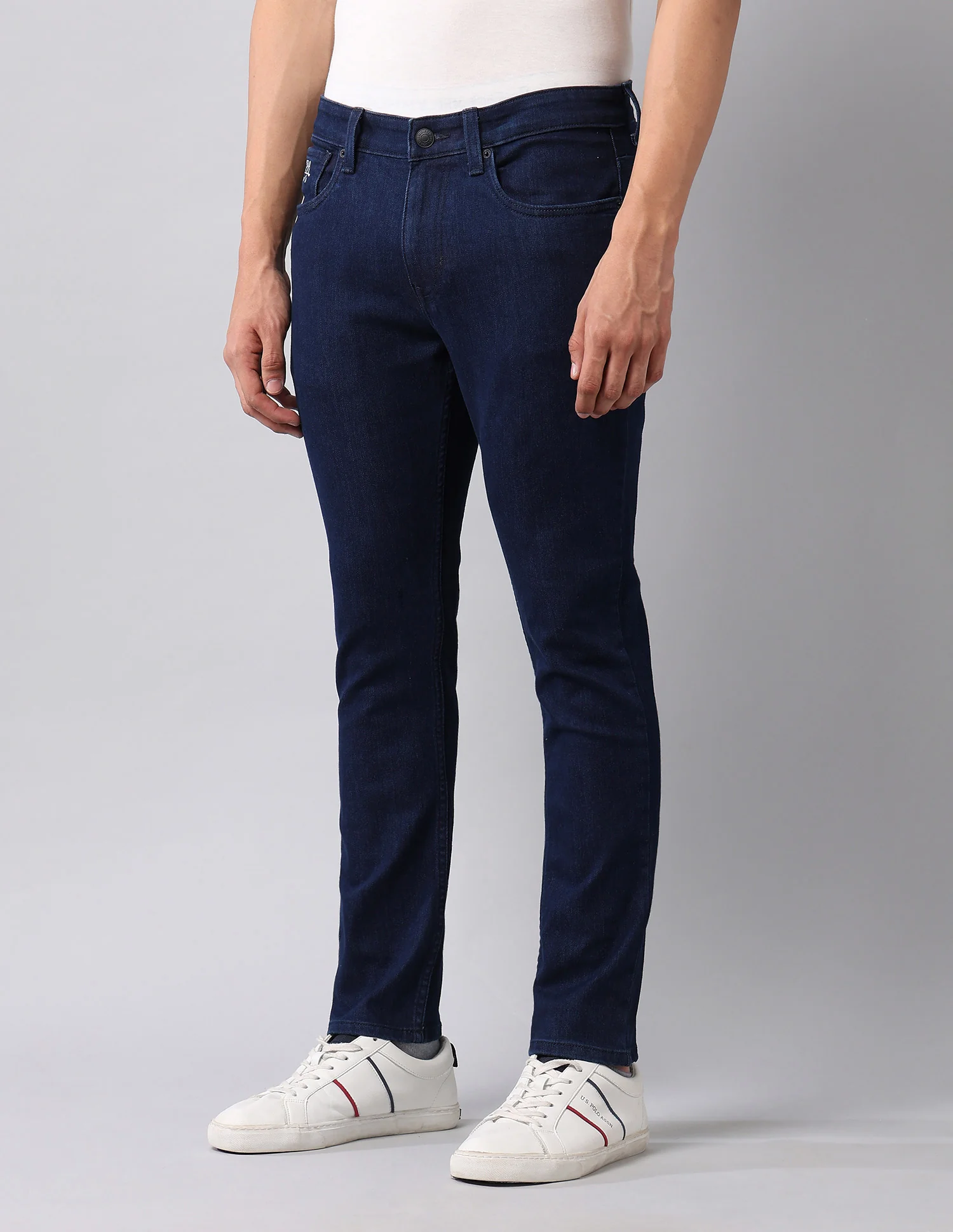 Henry Tapered Fit Blue Jeans - Image 4