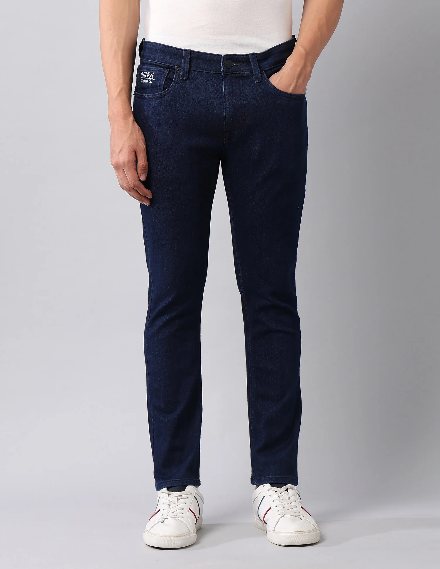 Henry Tapered Fit Blue Jeans - Image 6