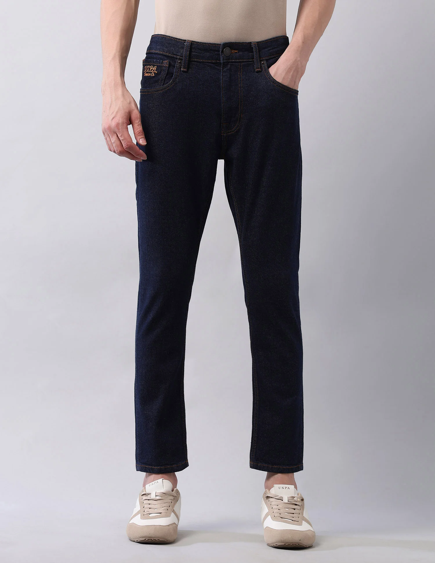 Henry Tapered Fit Blue Jeans - Image 6