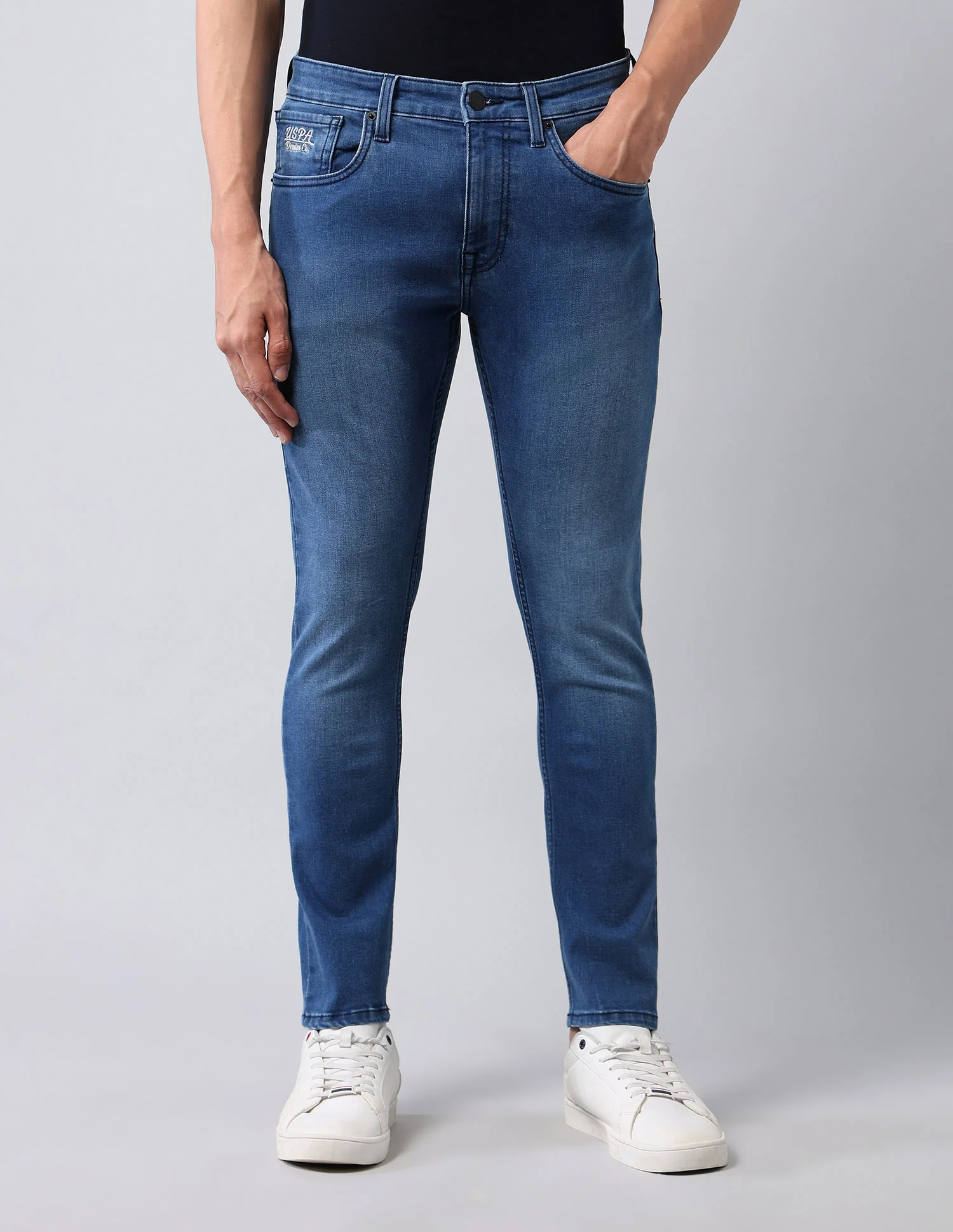 Henry Tapered Fit Blue Jeans - Image 6