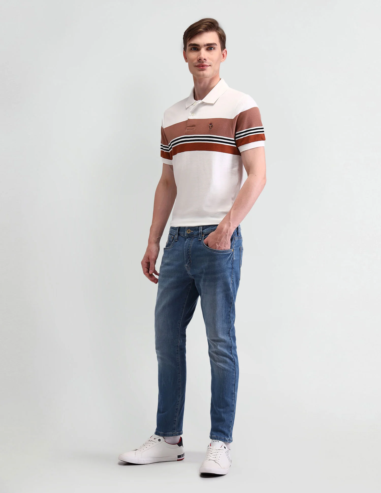 Henry Tapered Fit Blue Jeans - Image 3