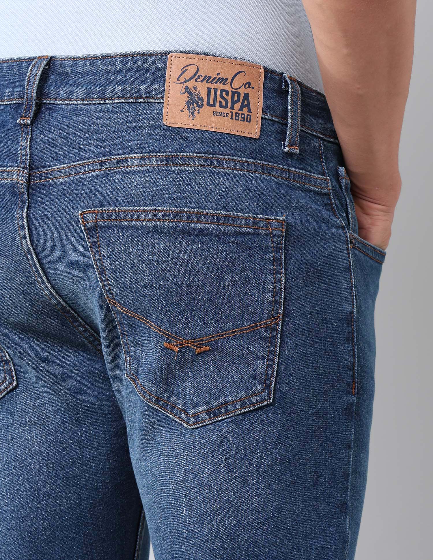 Henry Tapered Fit Blue Jeans - Image 8