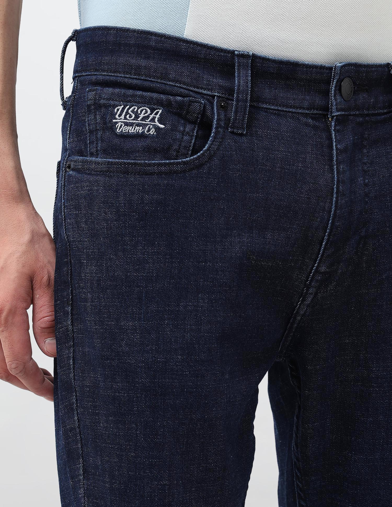 Henry Tapered Fit Blue Jeans - Image 7