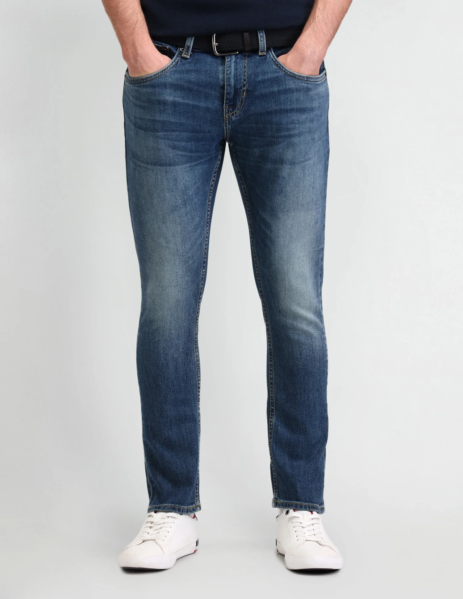 Henry Tapered Fit Cropped Blue Jeans