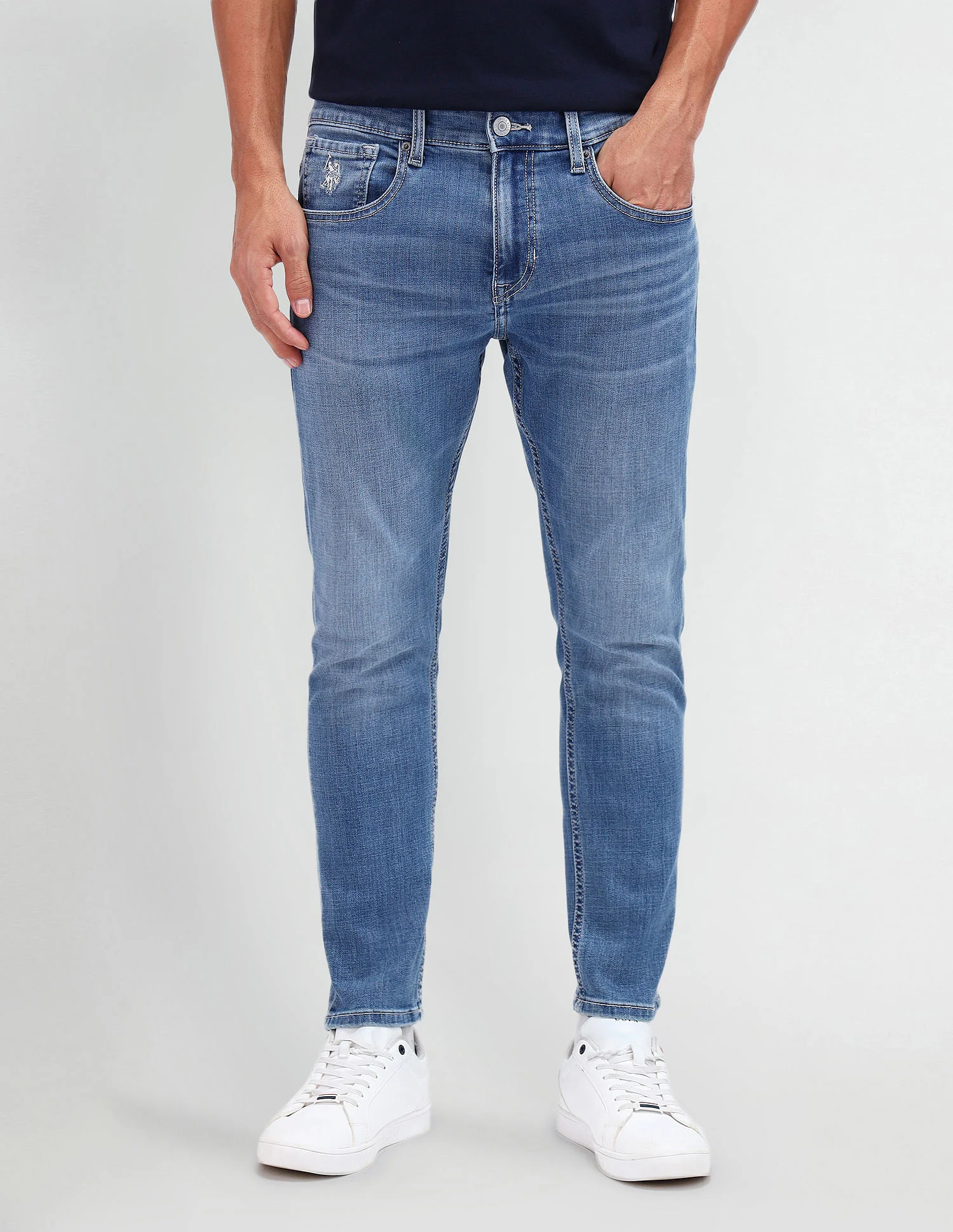 Henry Tapered Fit Jeans