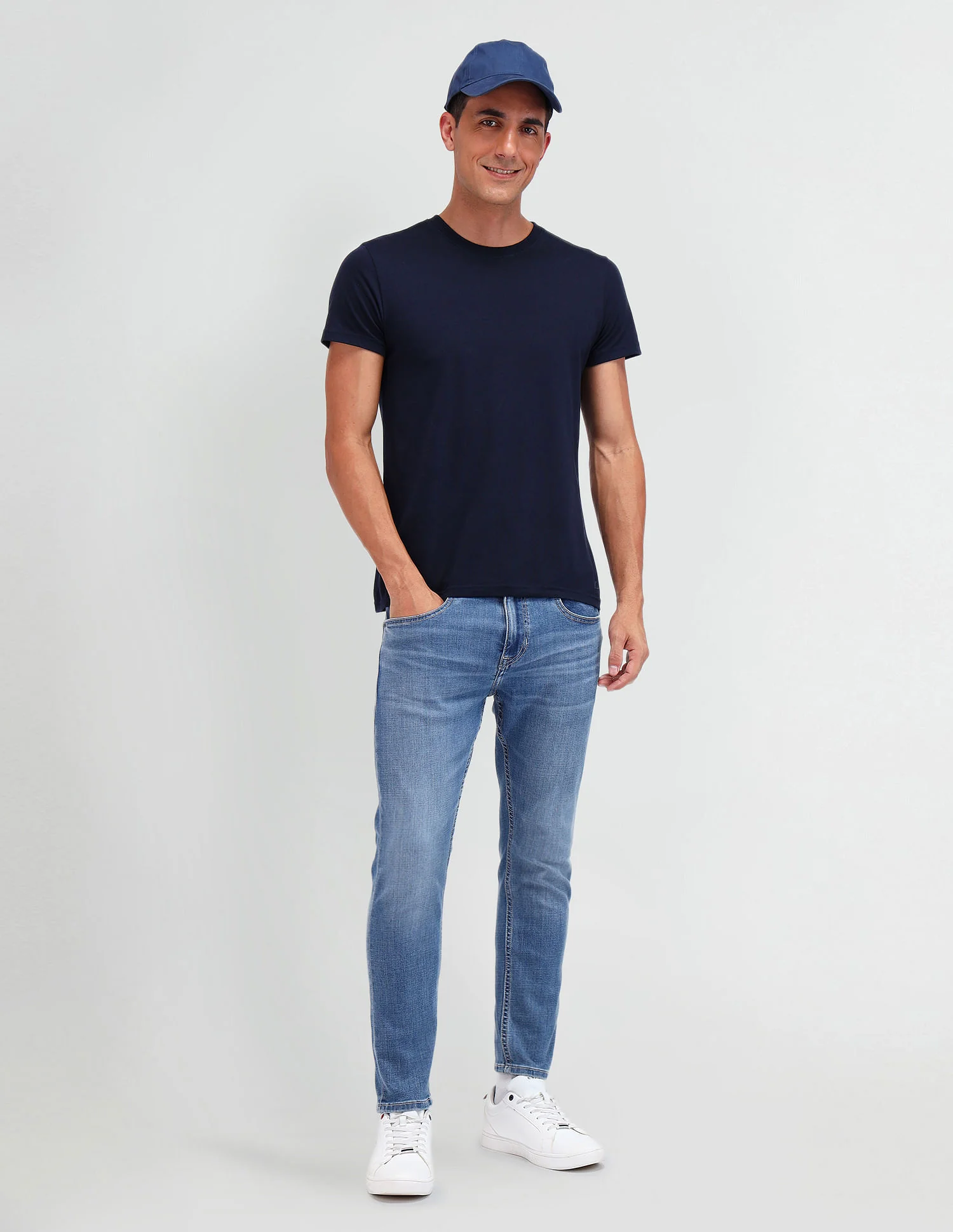 Henry Tapered Fit Jeans - Image 3