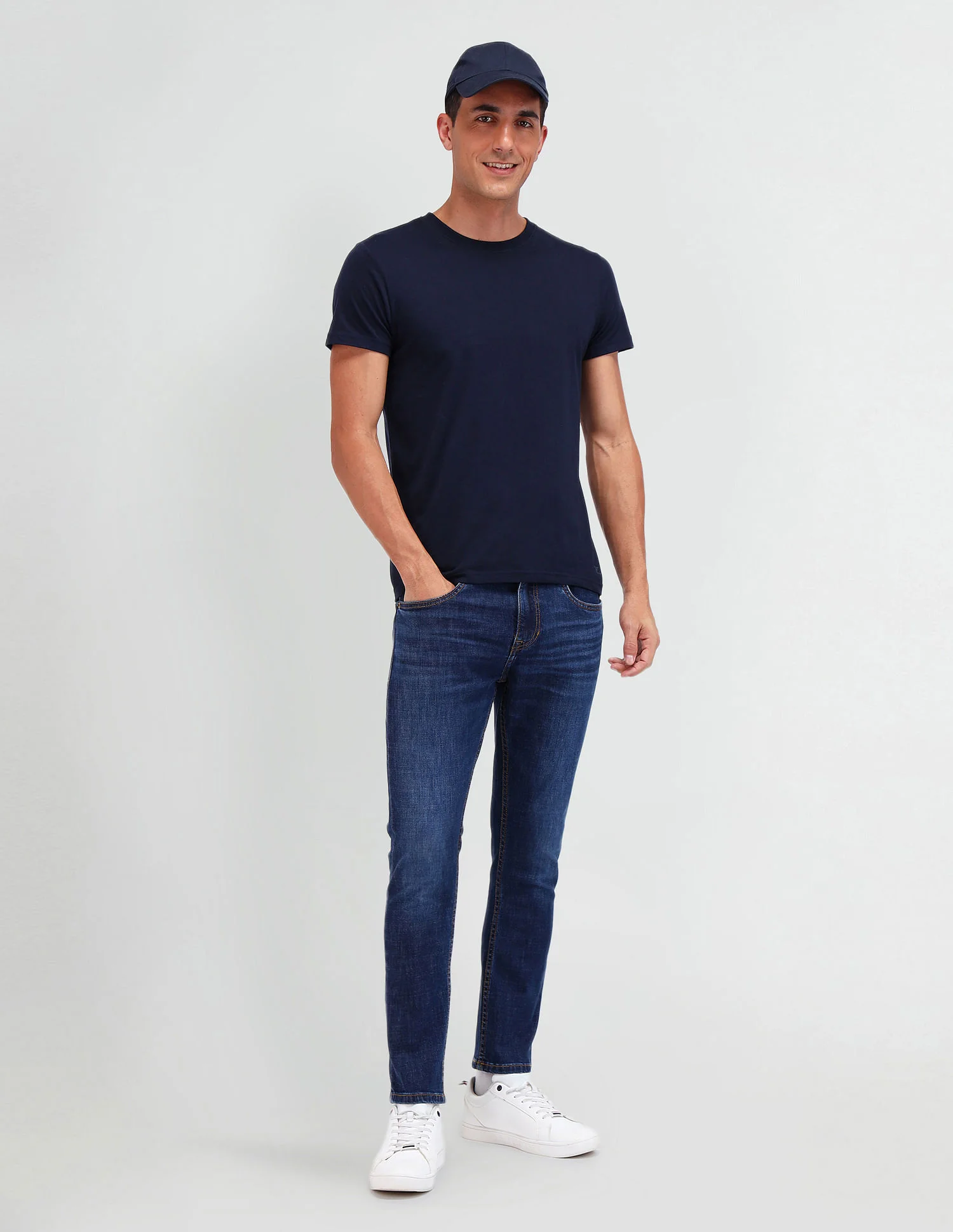 Henry Tapered Fit Jeans - Image 3