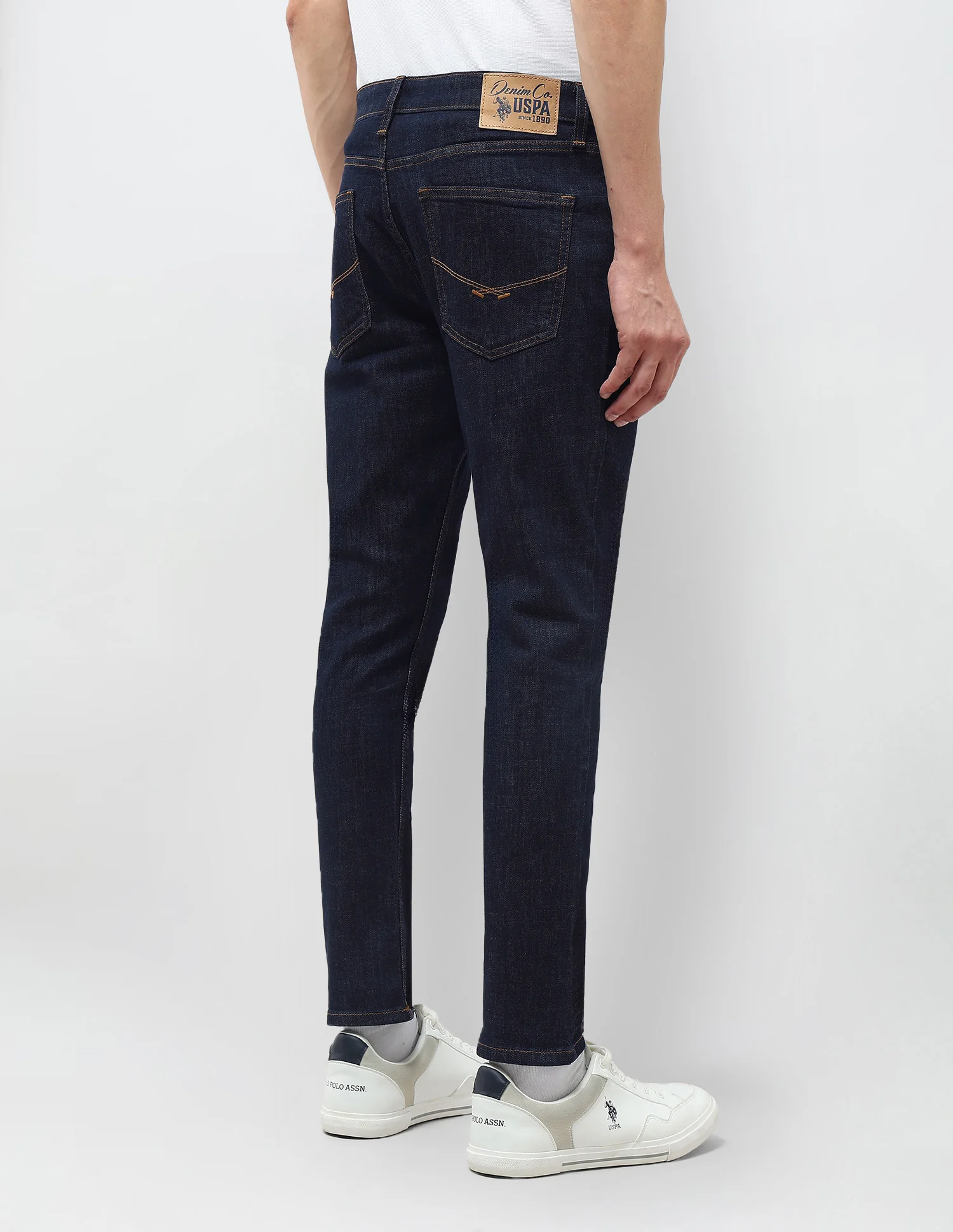 Henry Tapered Fit Mid Rise Jeans - Image 5