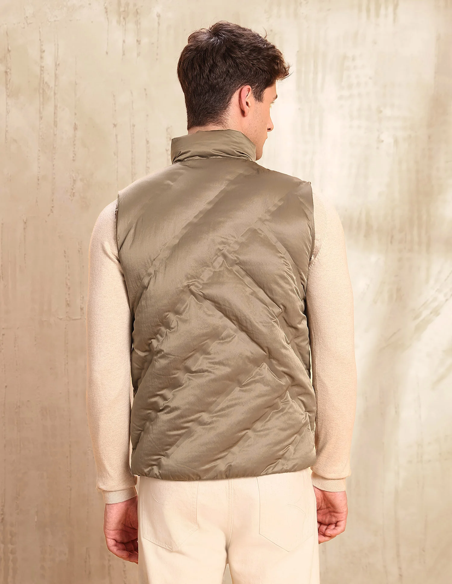 Legend Of Horseshoe Puffer Jacket - Image 6