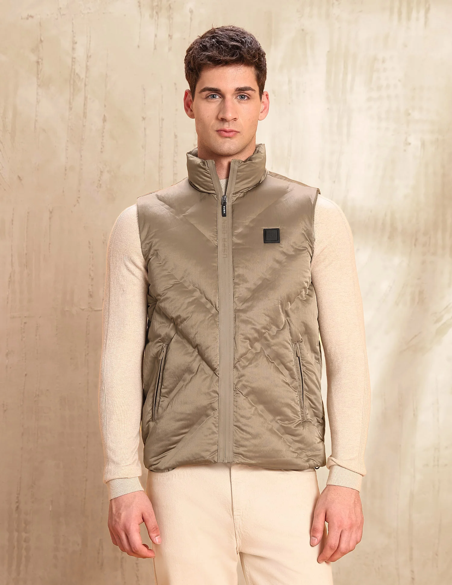 Legend Of Horseshoe Puffer Jacket - Image 7