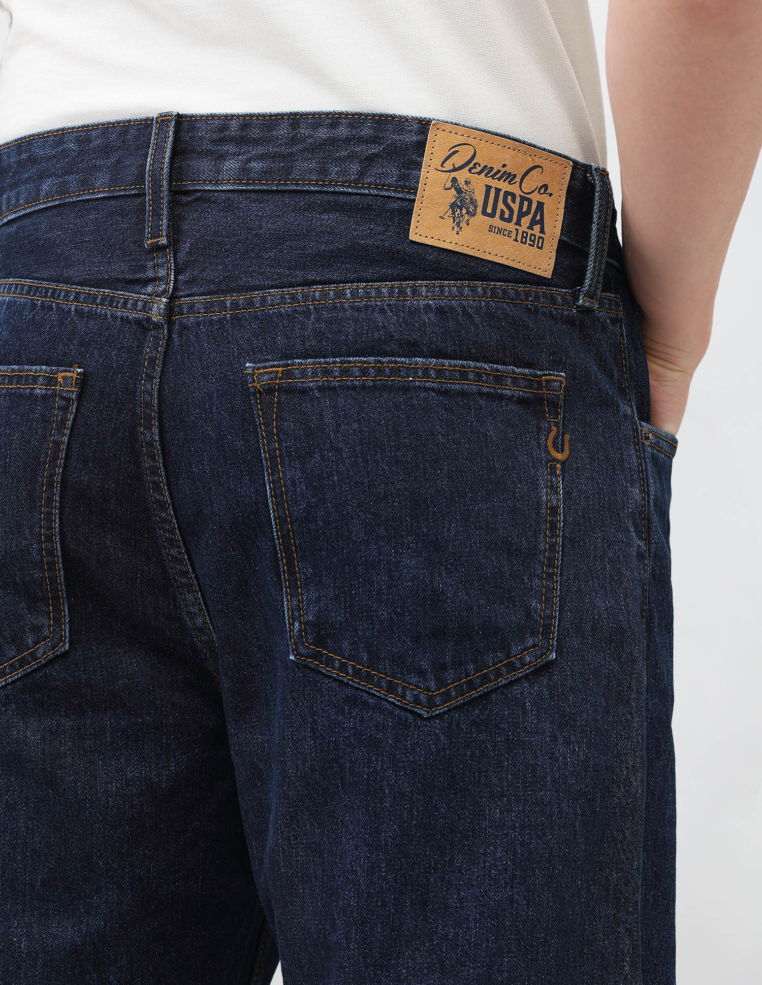 Logan Loose Straight Fit Blue Jeans - Image 8
