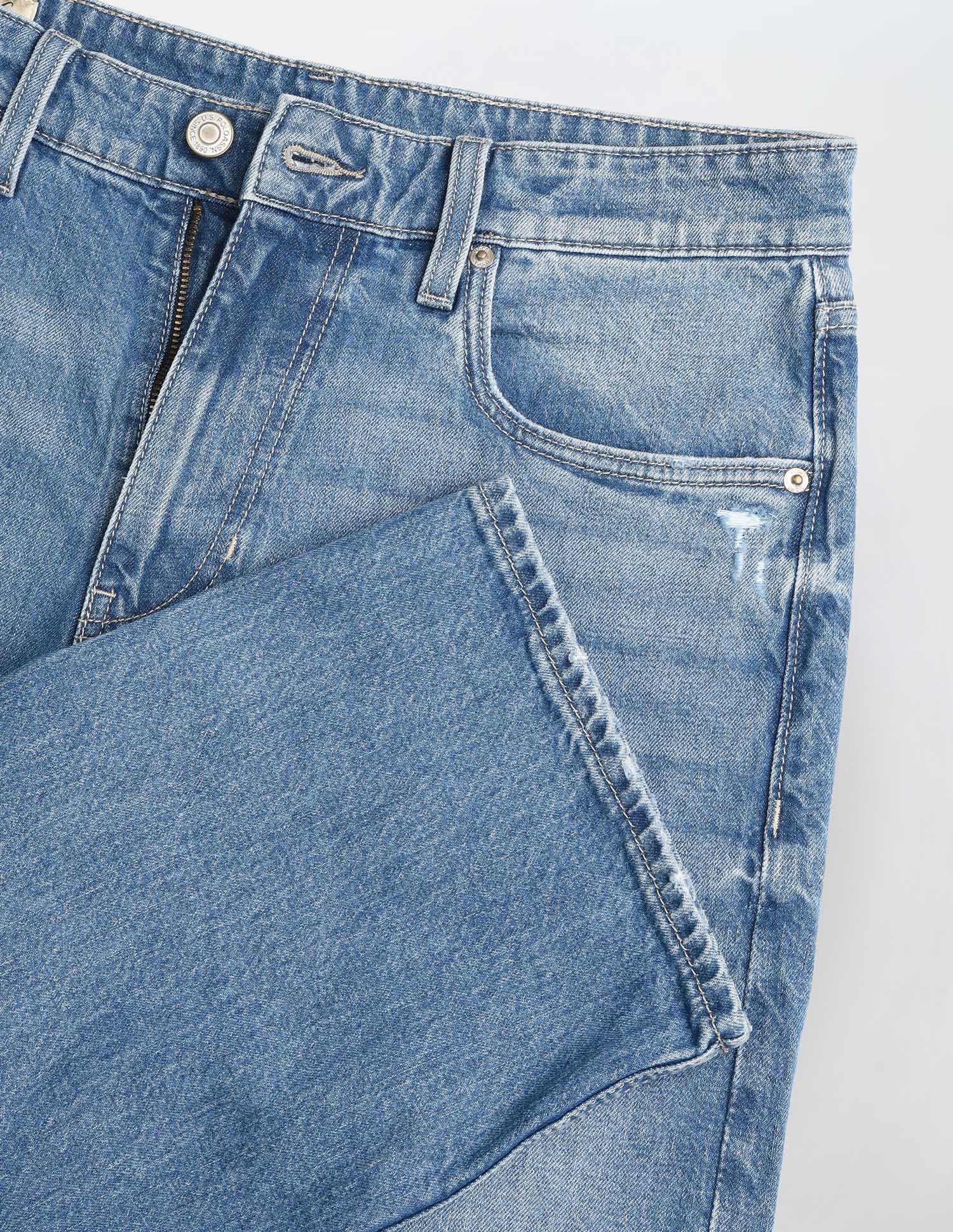 Logan Loose Straight Fit Blue Jeans - Image 2