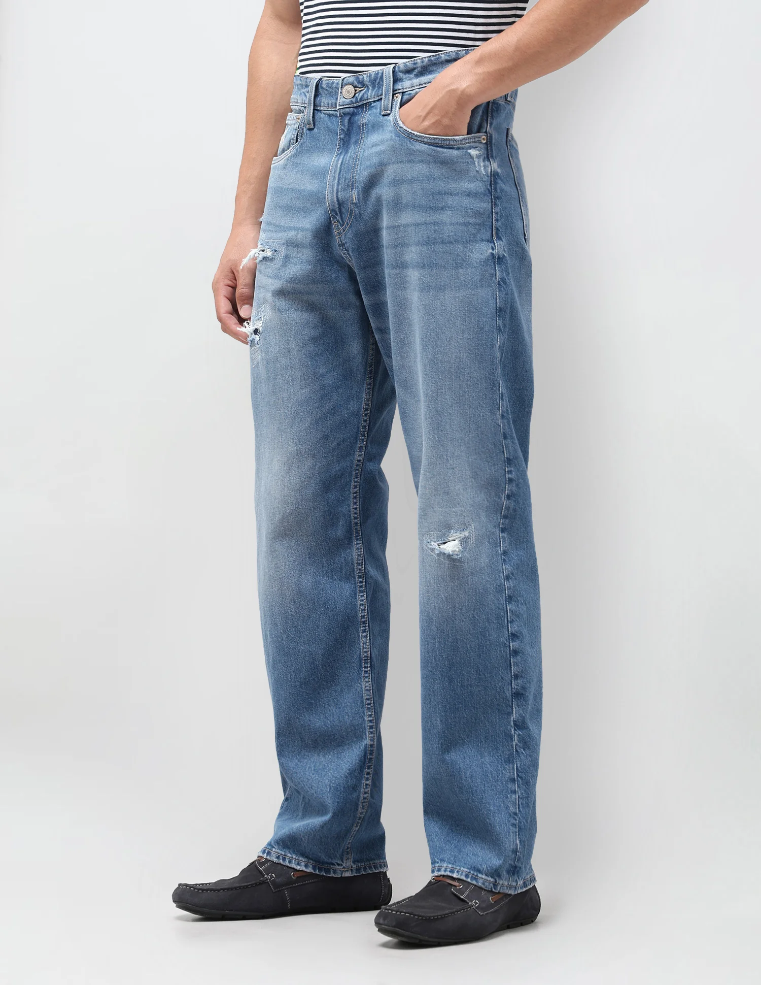 Logan Loose Straight Fit Blue Jeans - Image 4