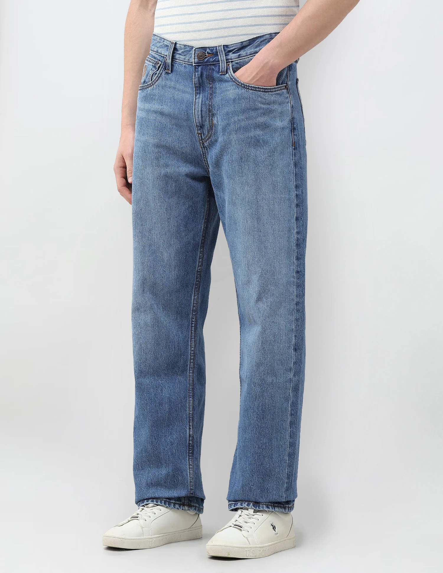 Logan Loose Straight Fit Blue Jeans - Image 4
