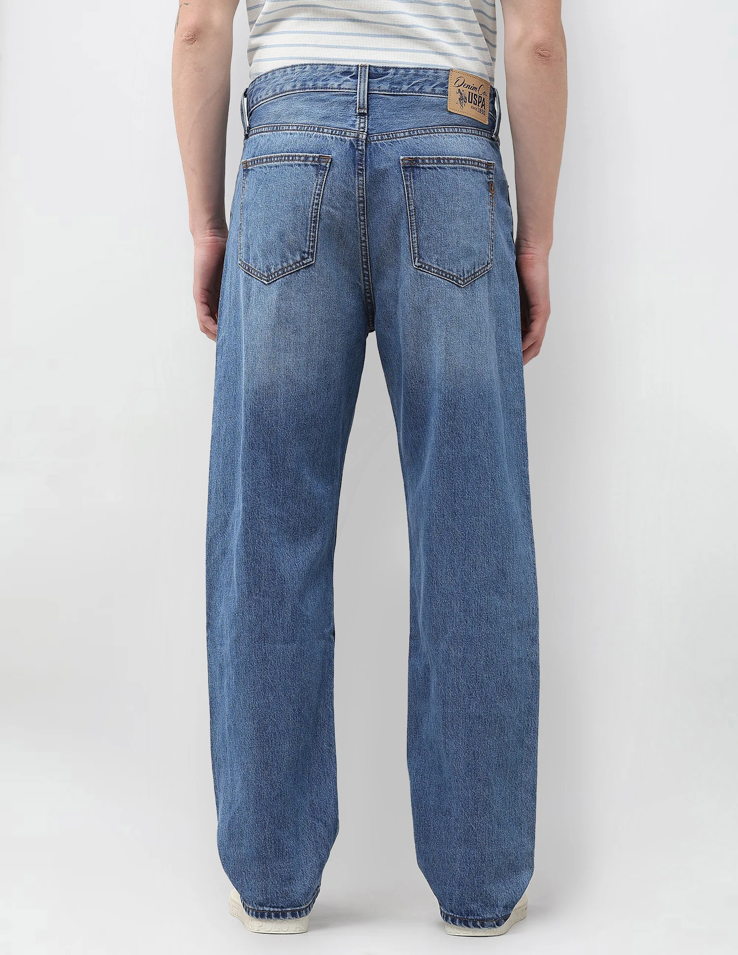 Logan Loose Straight Fit Blue Jeans - Image 5