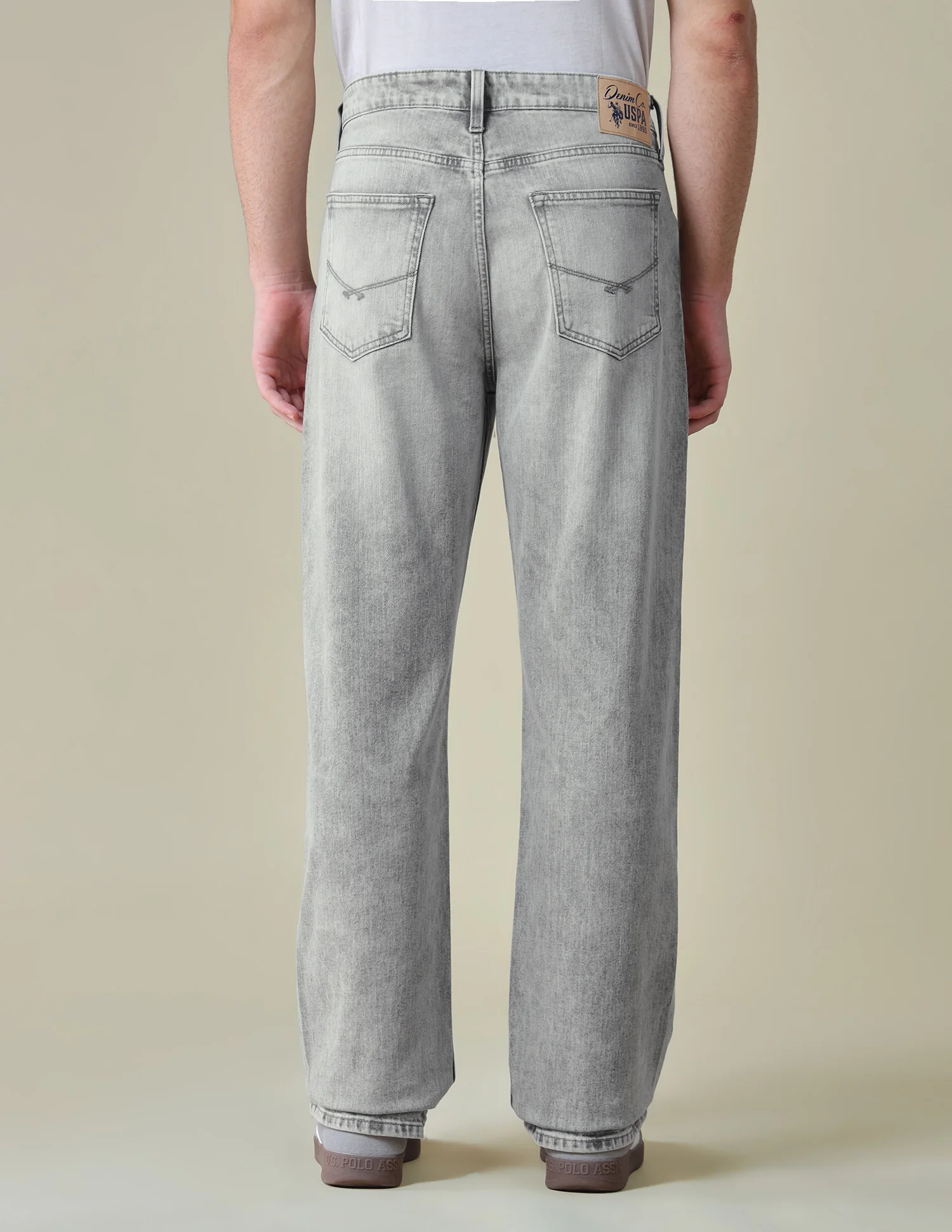 Logan Loose Straight Fit Grey Jeans - Image 5