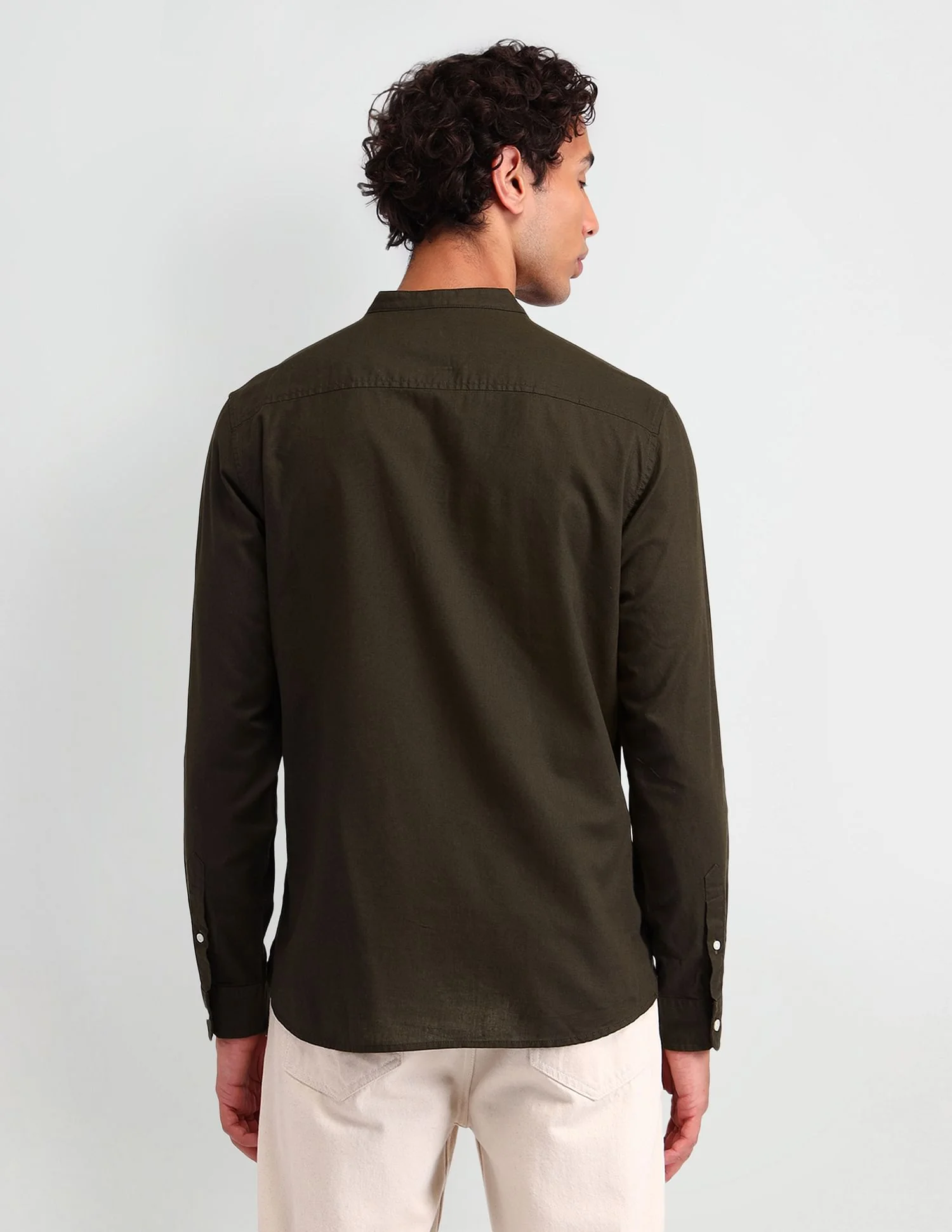 Manhattan Slim Fit Solid Shirt - Image 5