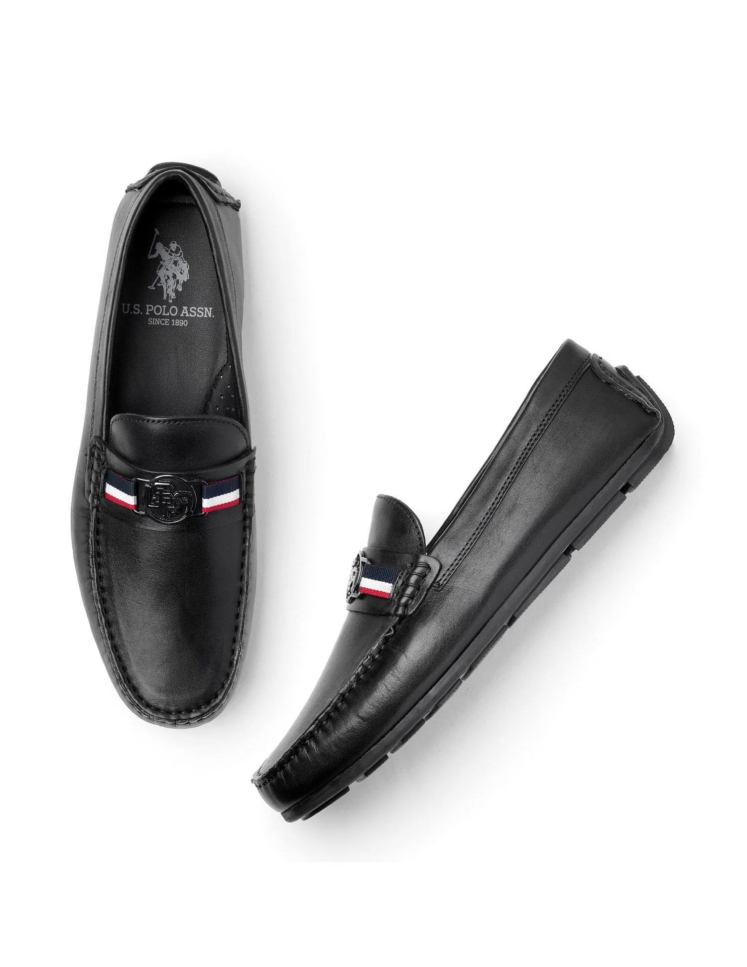 Men Astian Solid Loafers - Image 3
