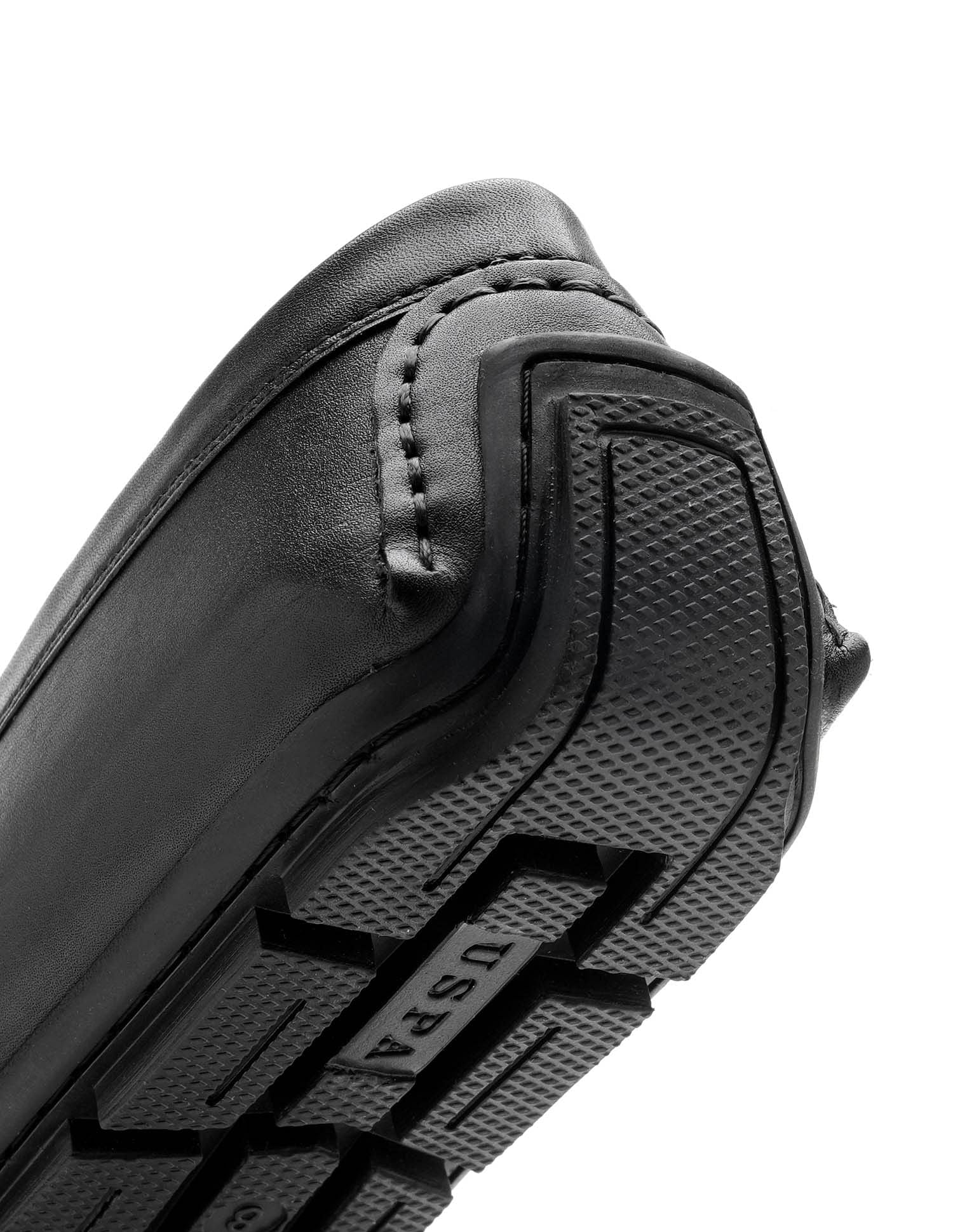 Men Astian Solid Loafers - Image 9