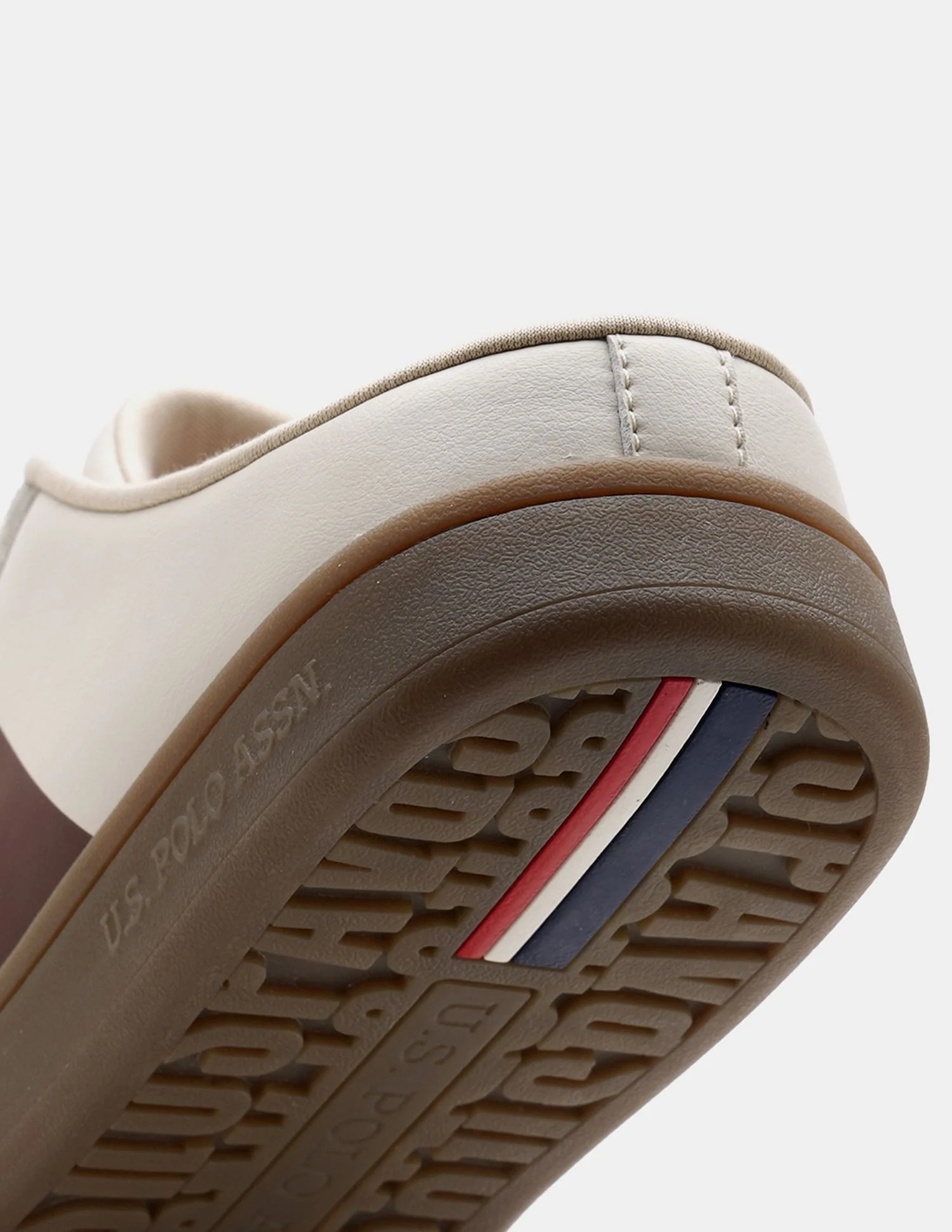 Men Camon Low Top Sneakers - Image 8