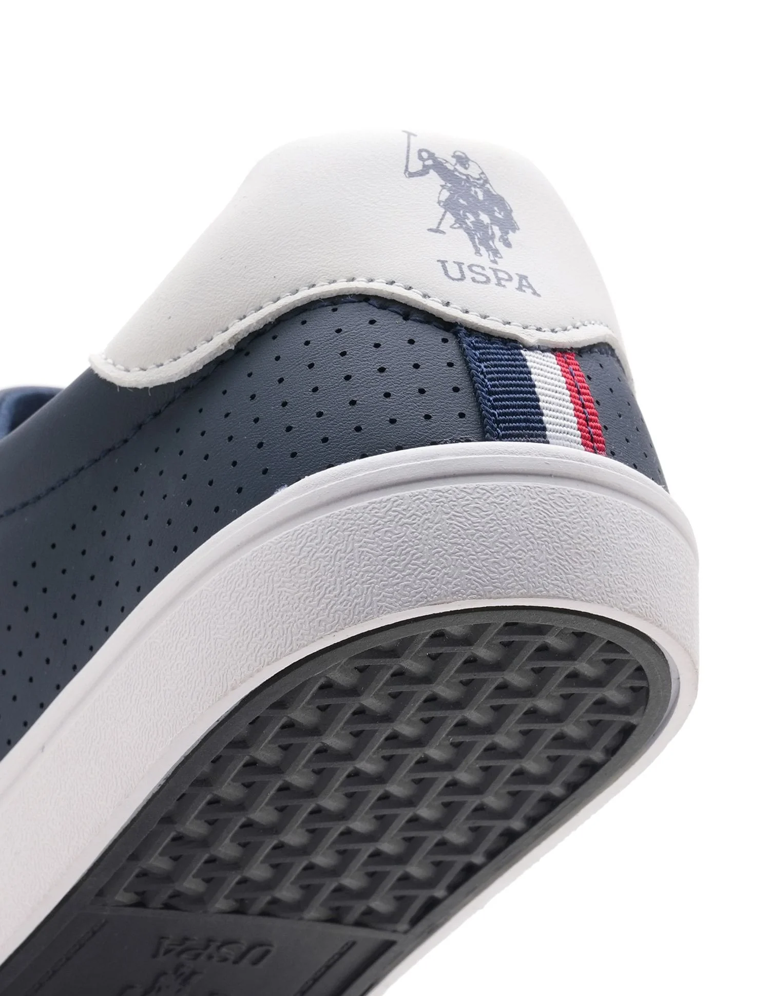 Men Capron 3.0 Colourblocked Sneakers - Image 9