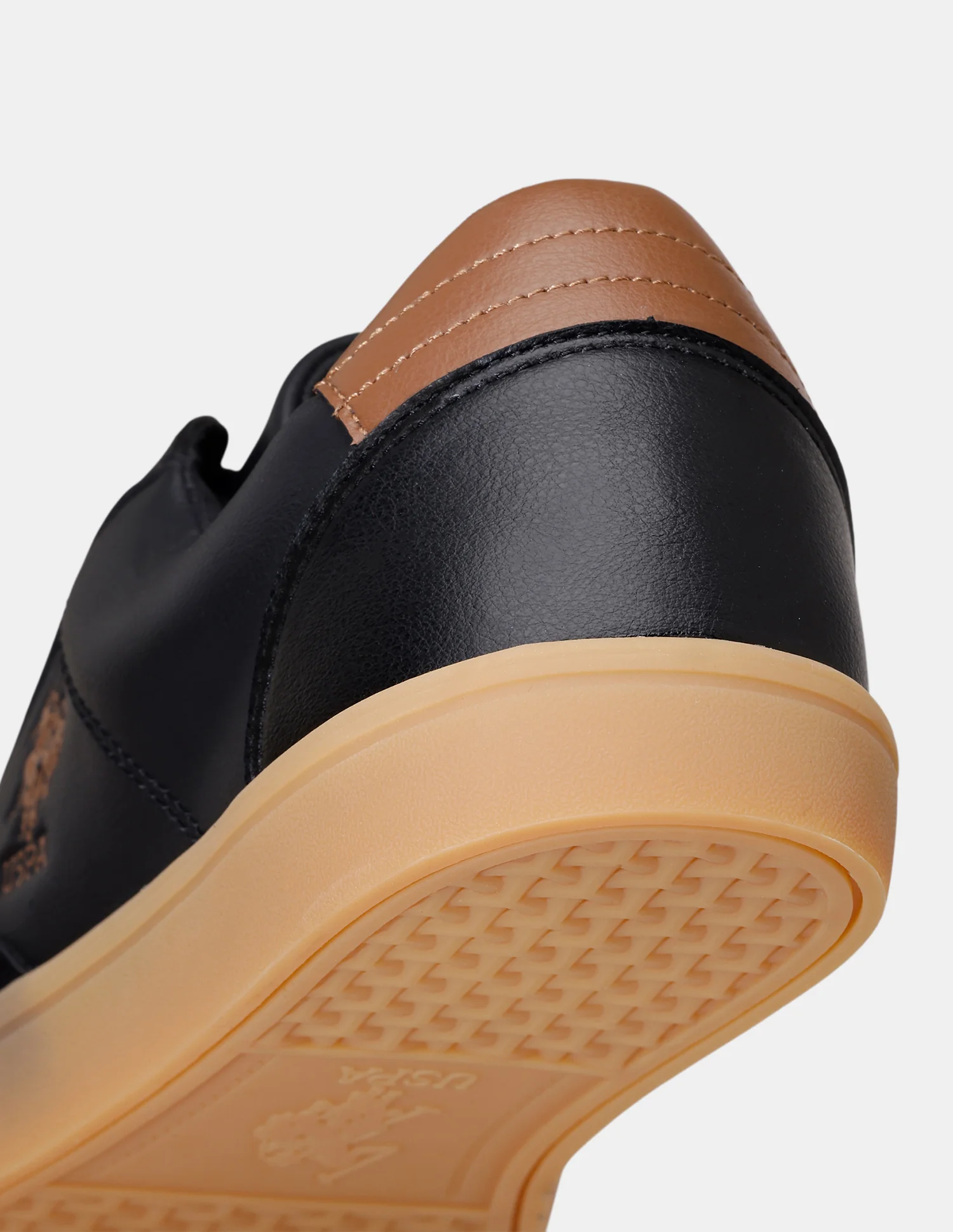 Men Chivery Solid Sneakers - Image 5