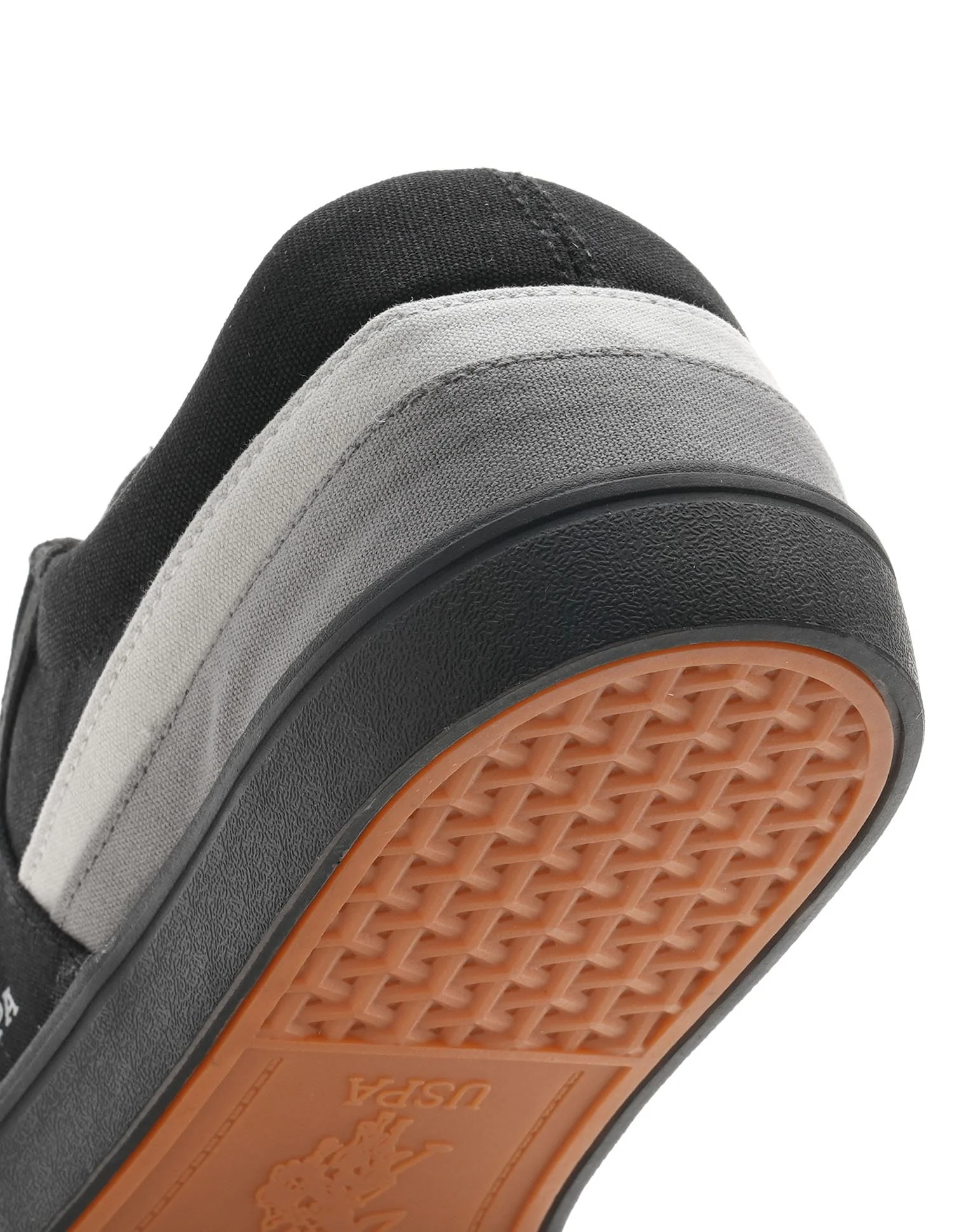 Men Clarkin 4.0 Colourblocked Sneakers - Image 9