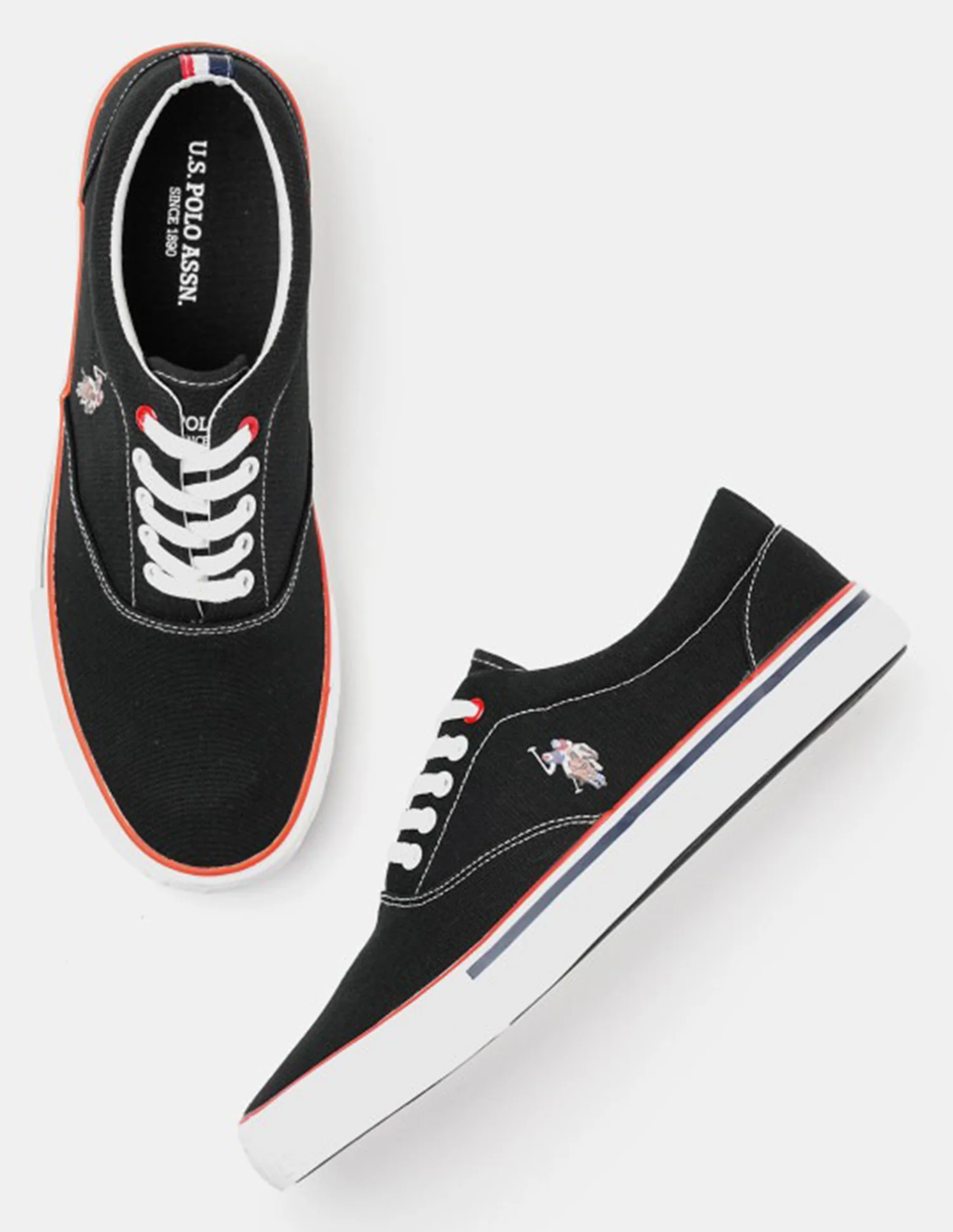 Men Clyde Blk 2.0 Lace-Ups Sneakers - Image 2