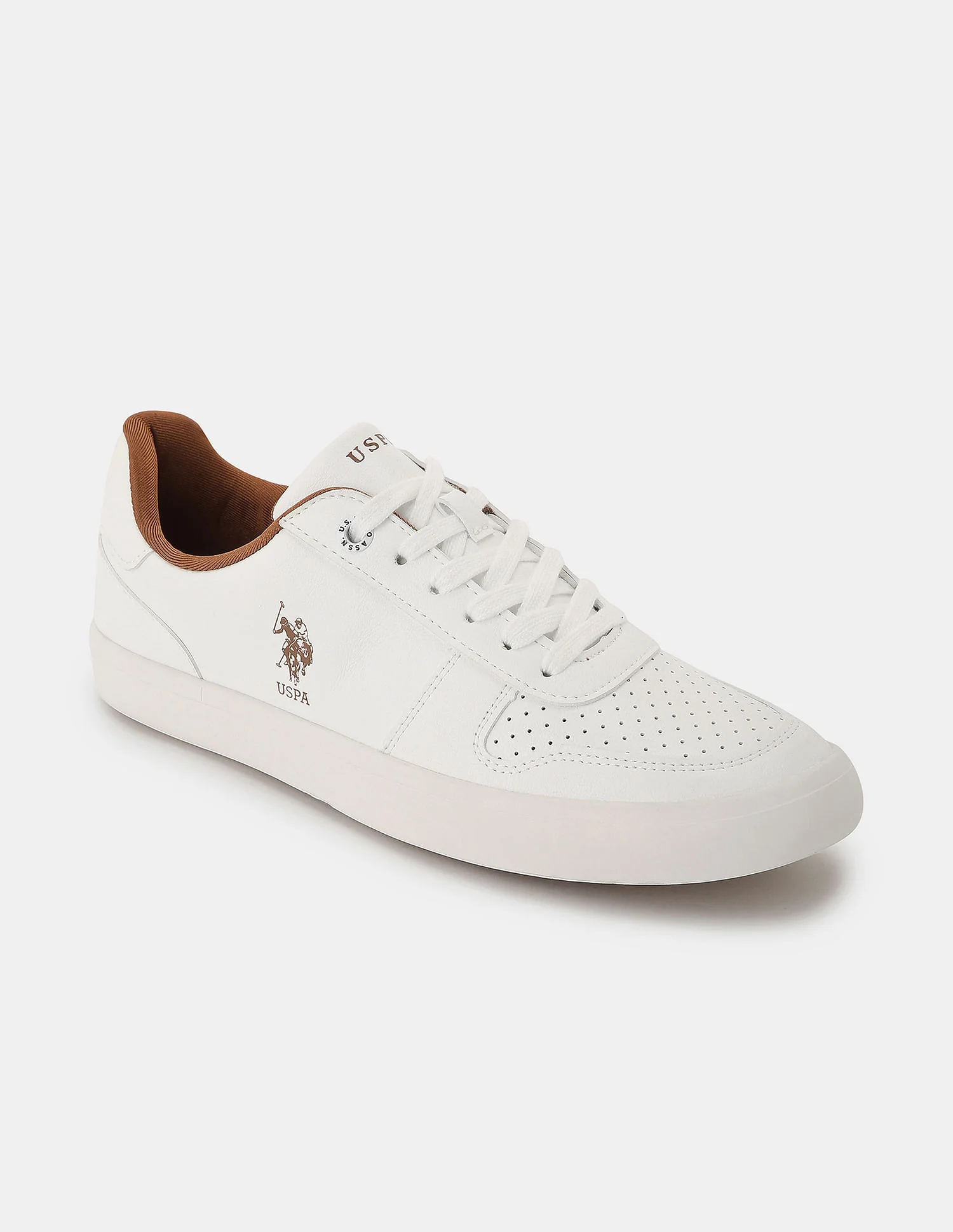Men Conrad 2.0 Round Toe Sneakers